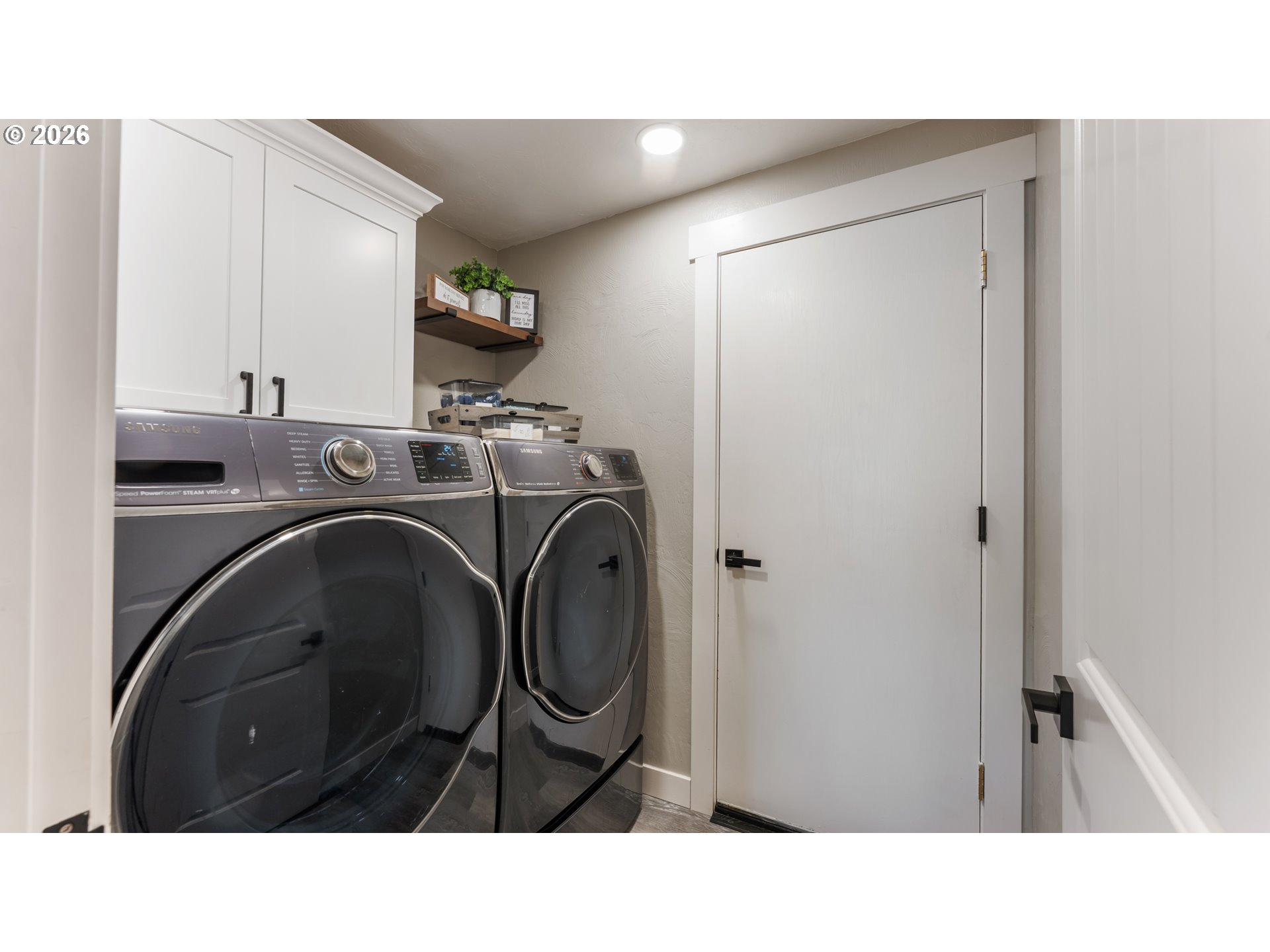 520 Fir St Property Photo 12