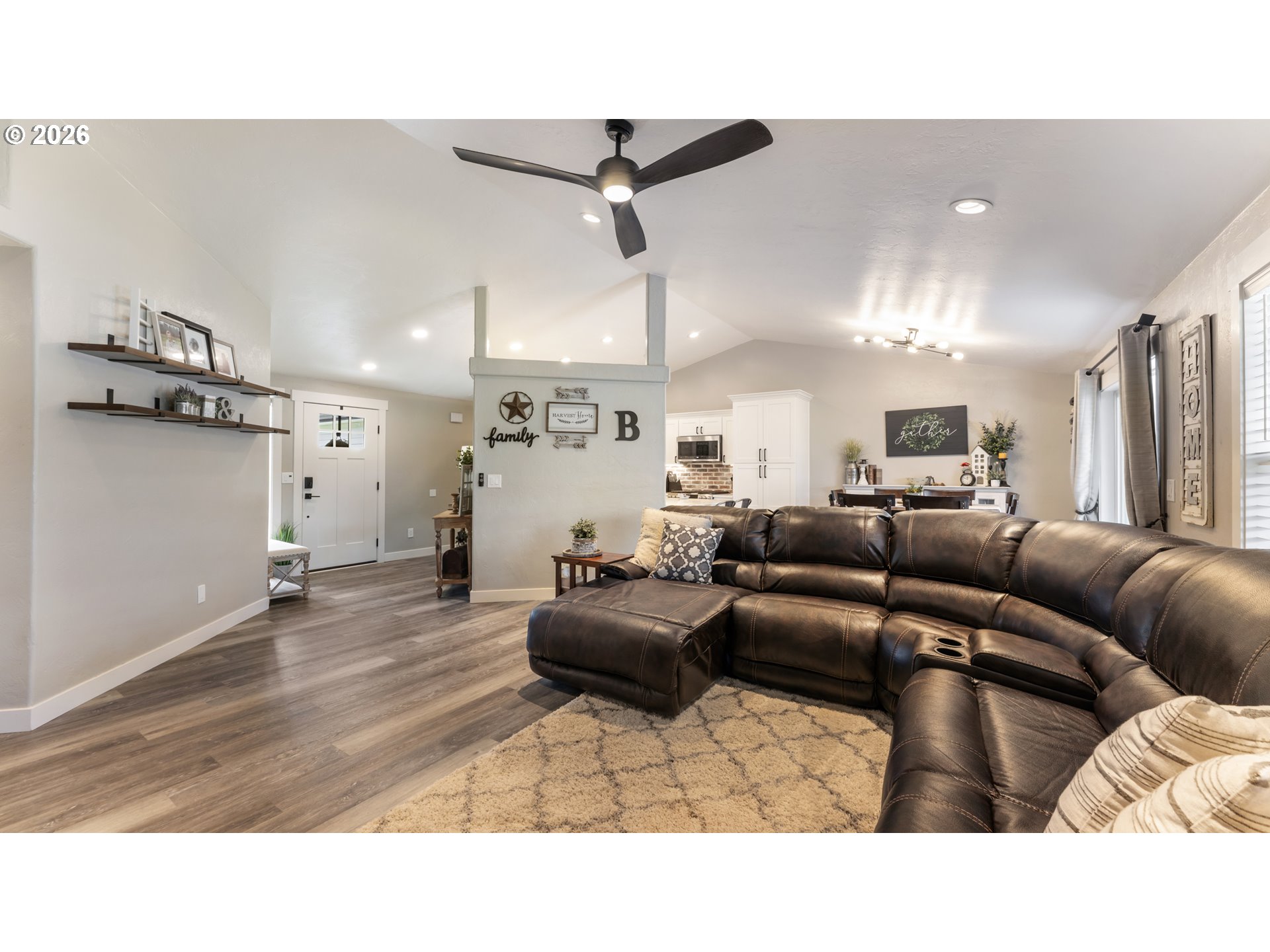 520 Fir St Property Photo 22