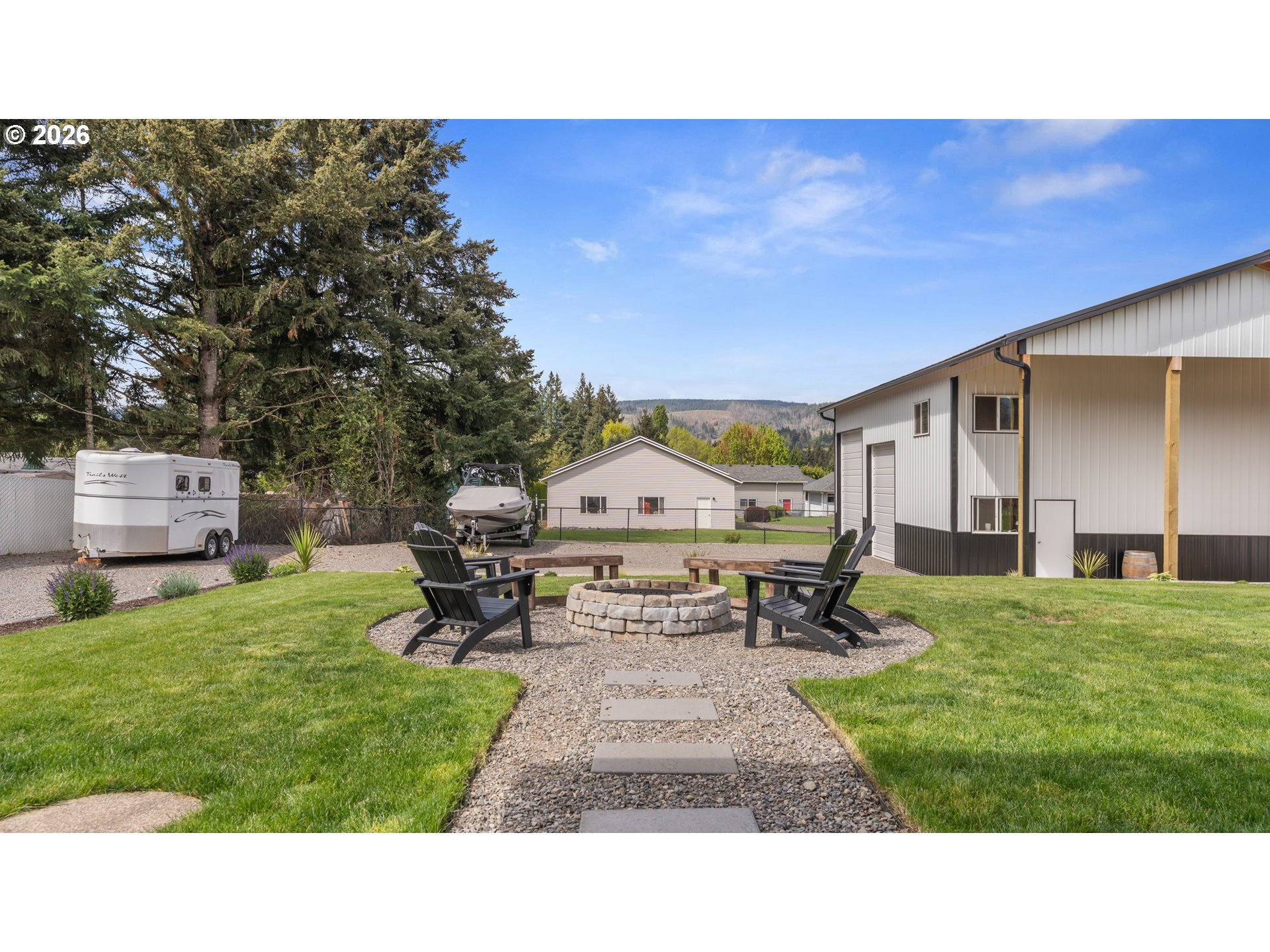 520 Fir St Property Photo 32