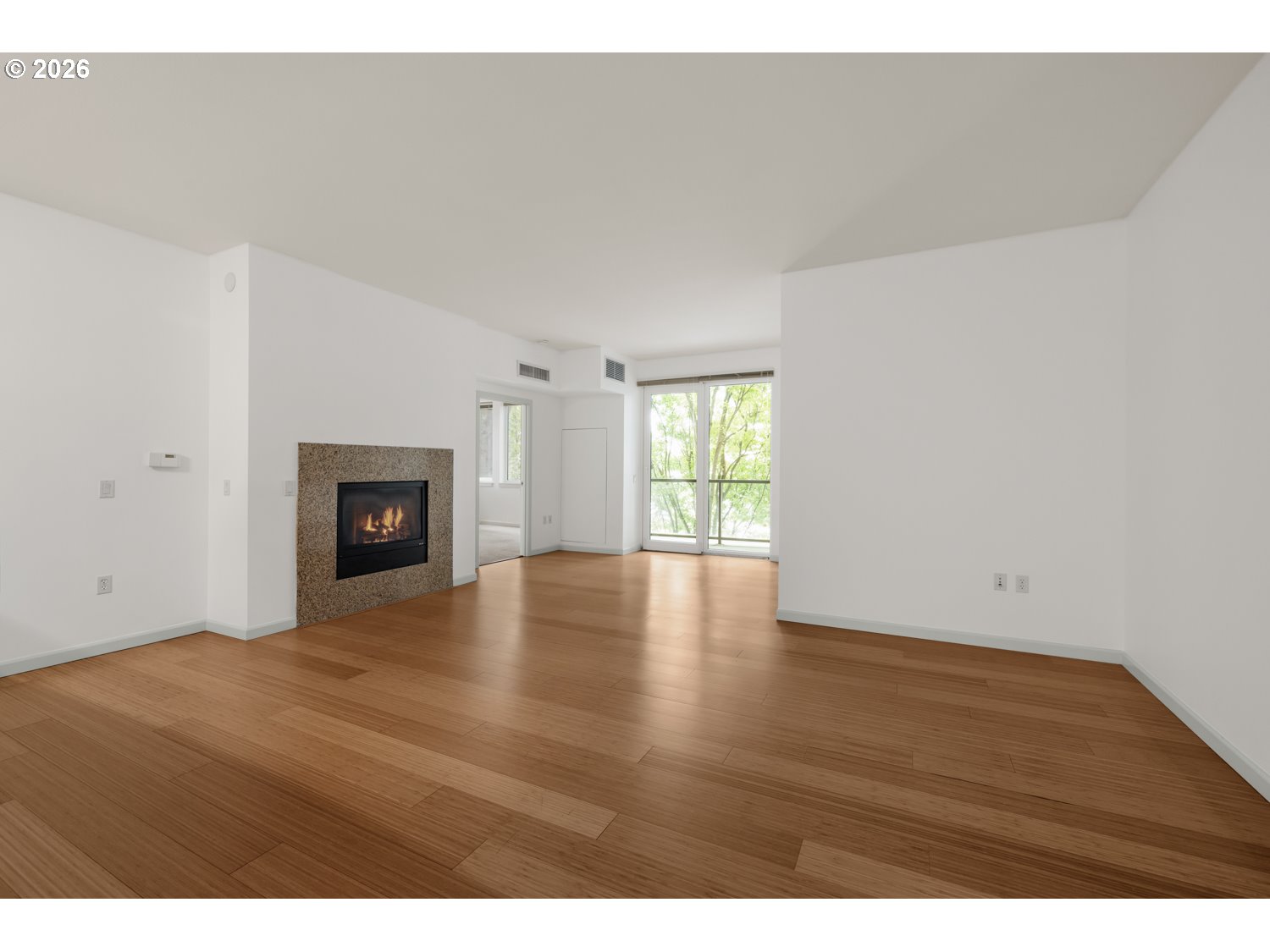 1620 Ne Broadway St 206 Property Photo 4