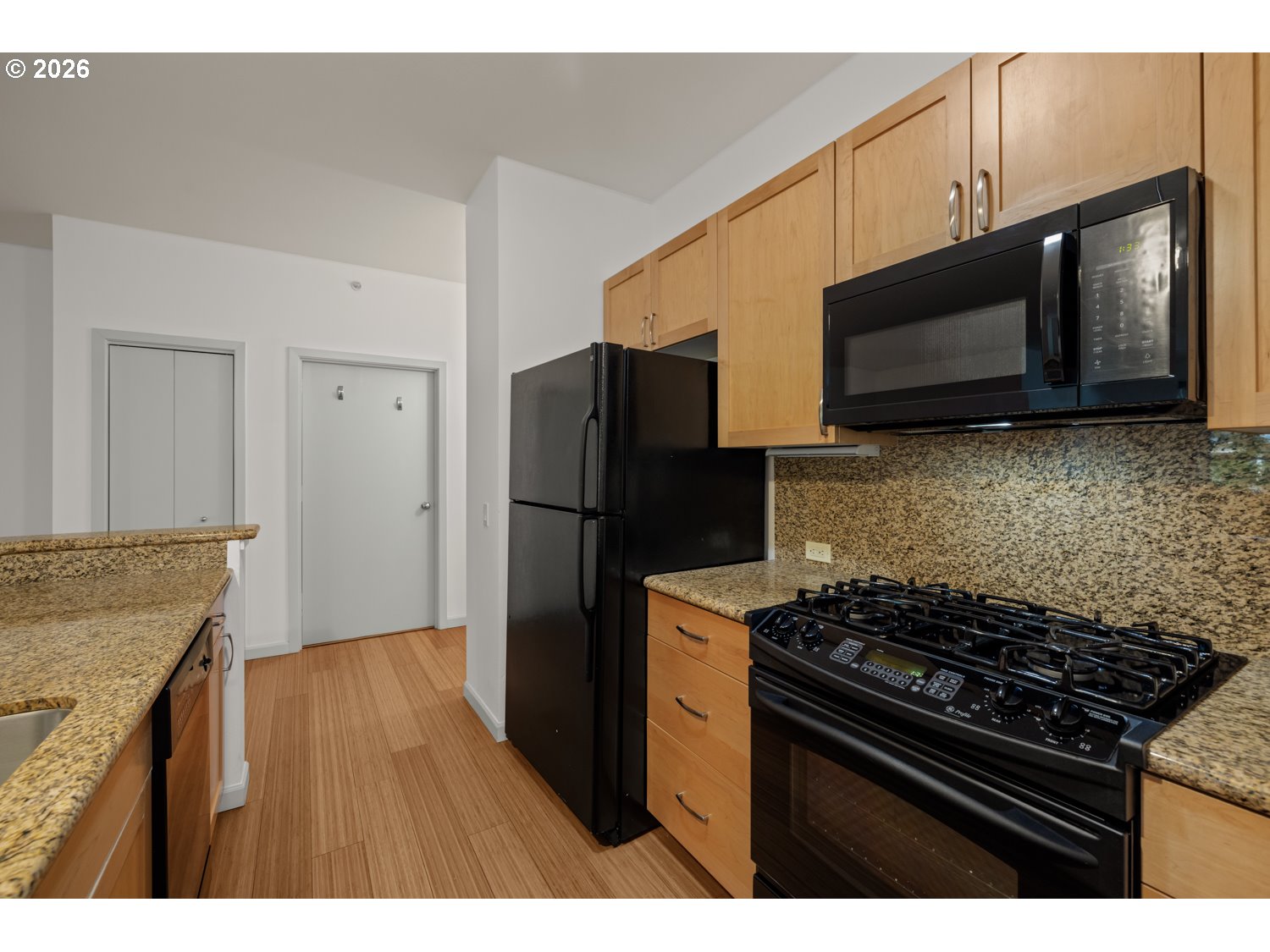 1620 Ne Broadway St 206 Property Photo 11