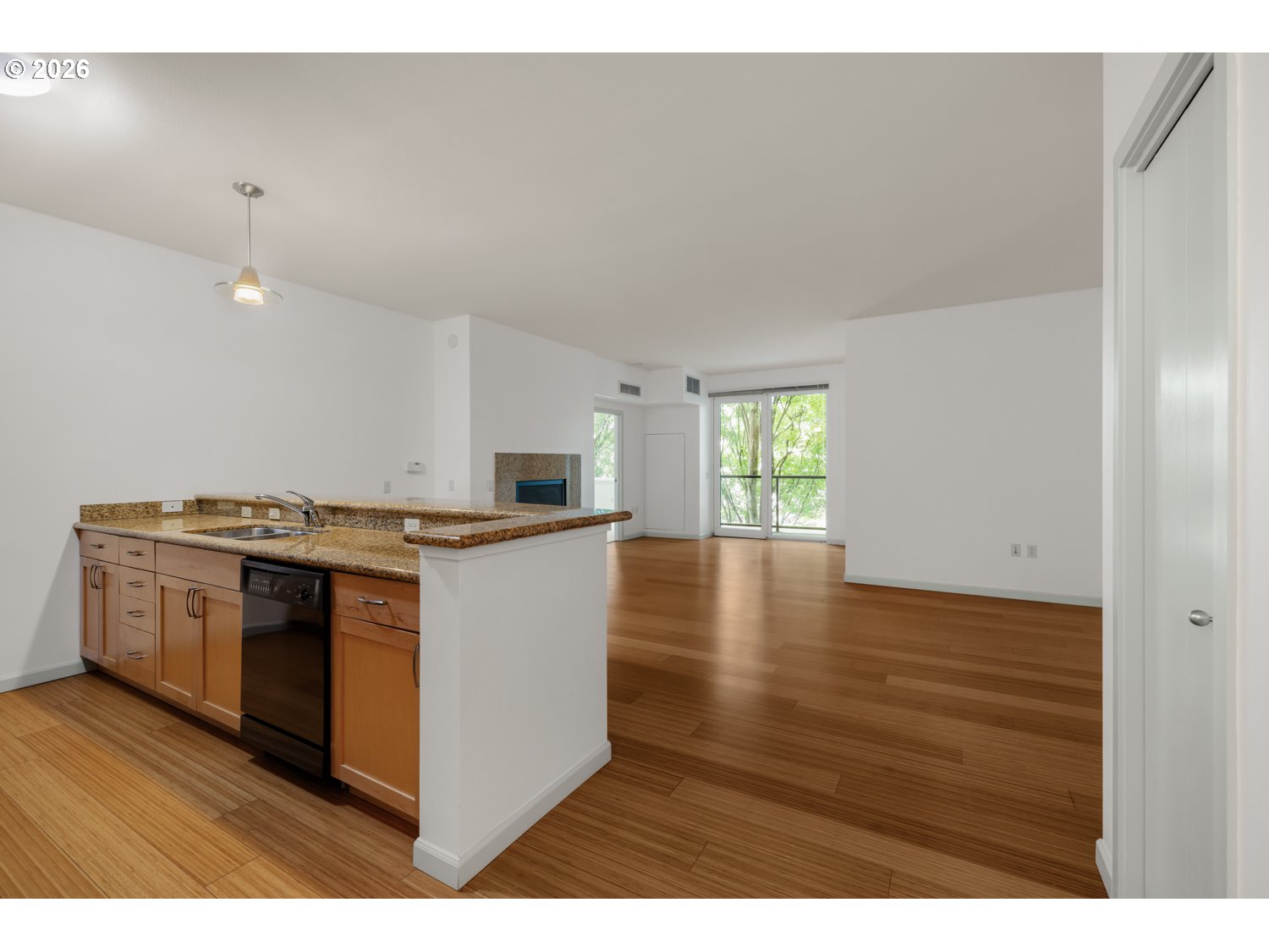 1620 Ne Broadway St 206 Property Photo 12