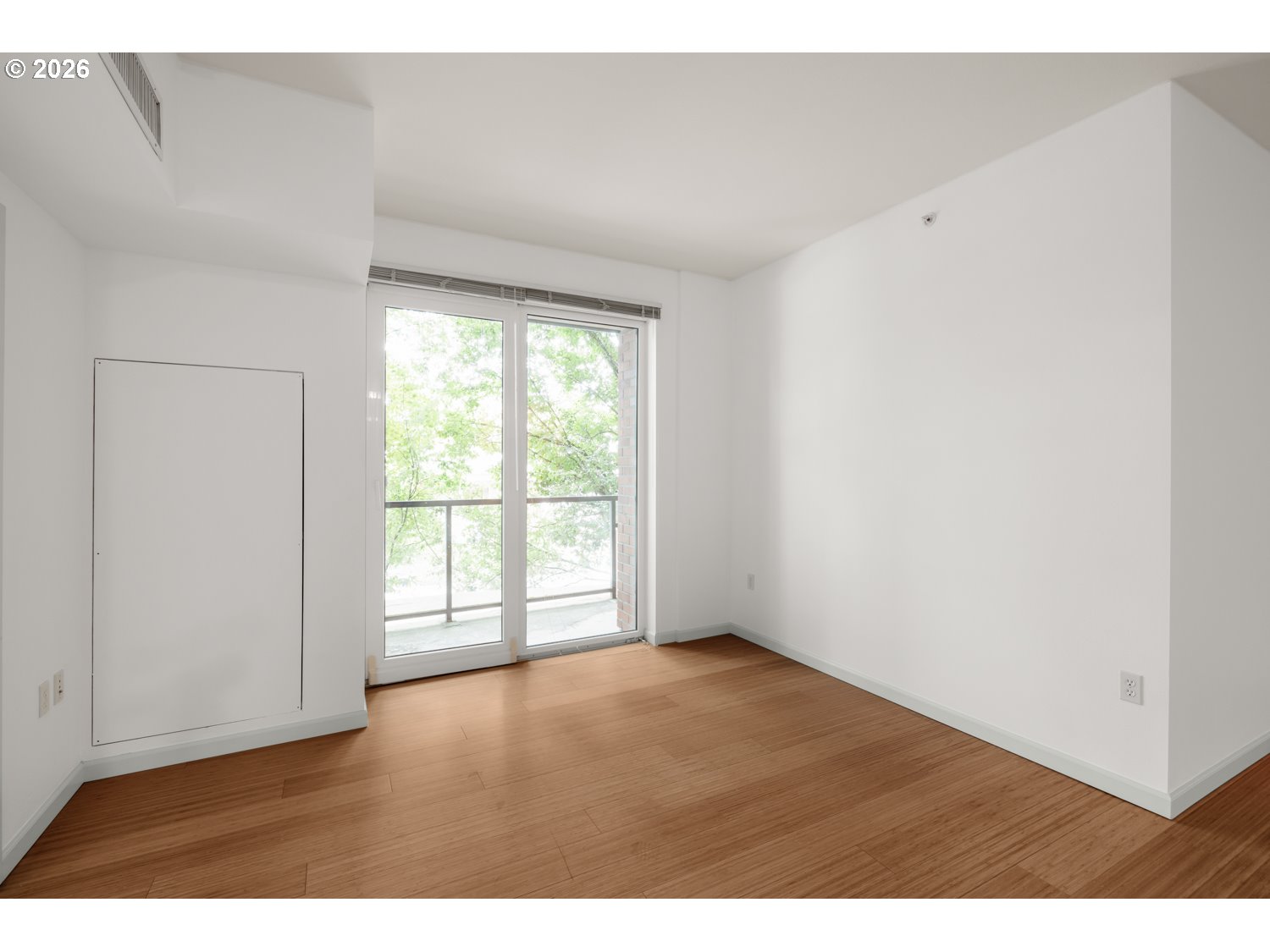 1620 Ne Broadway St 206 Property Photo 16