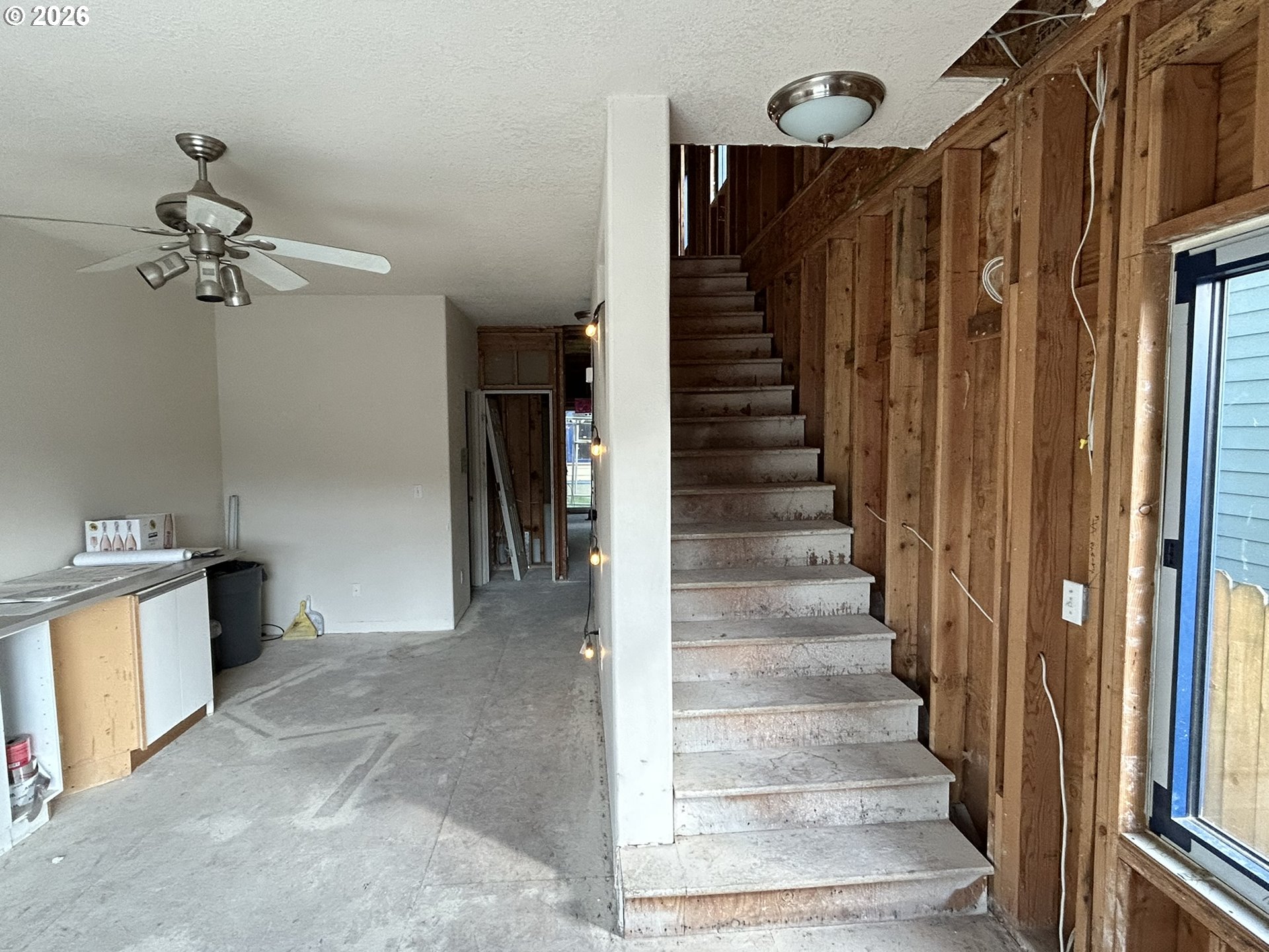 8527 N Edison St Property Photo 6