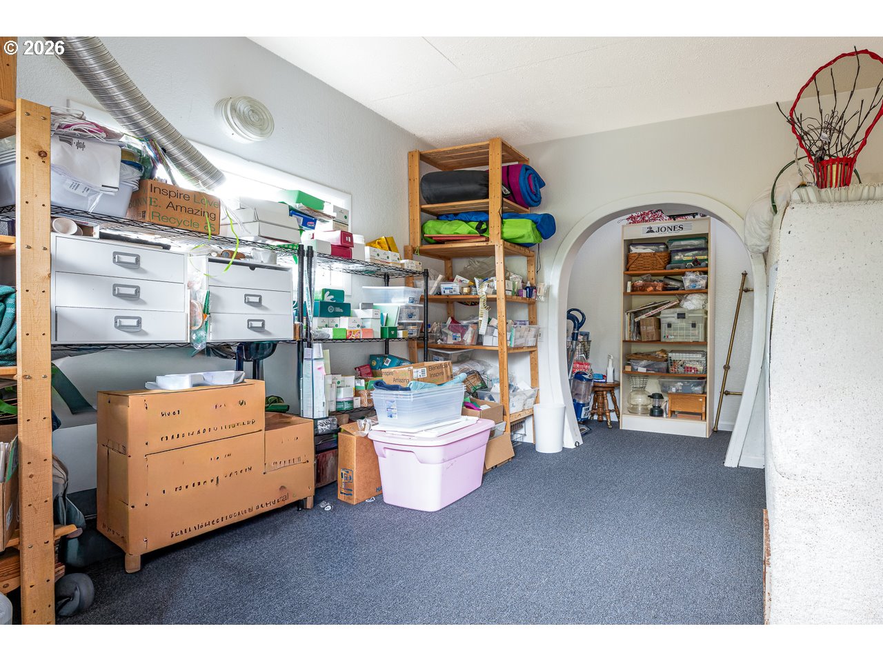 885 66th St Property Photo 19