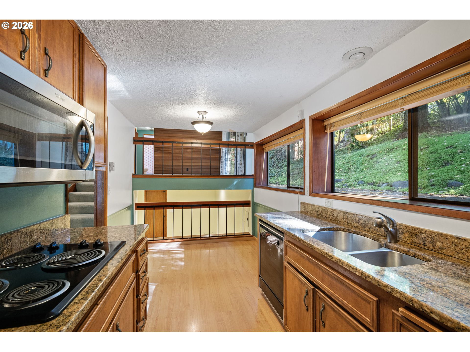 2854 Warren St Property Photo 15