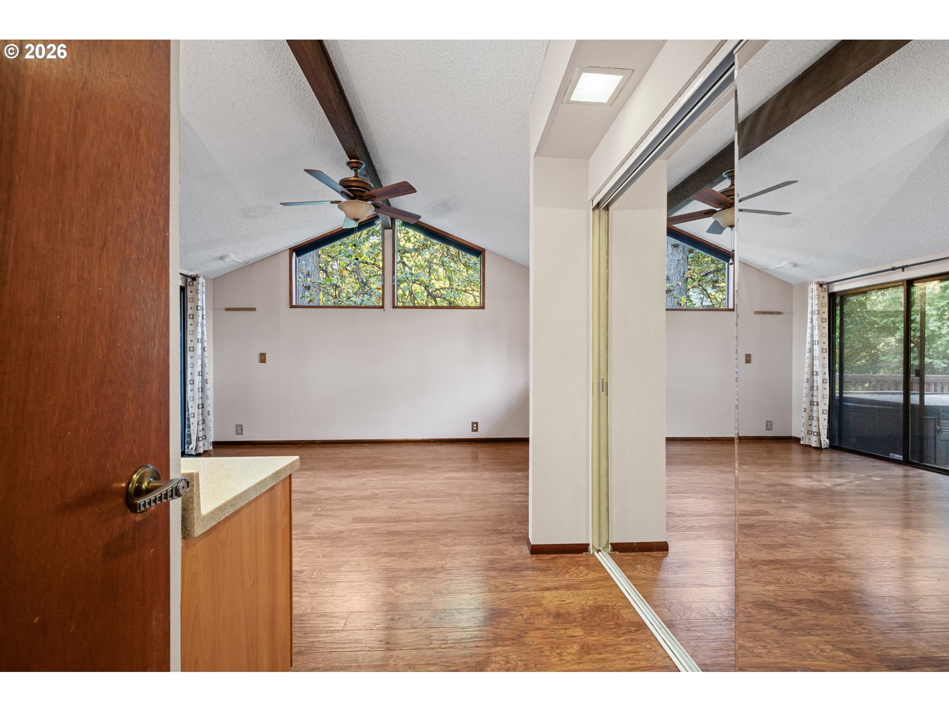 2854 Warren St Property Photo 23