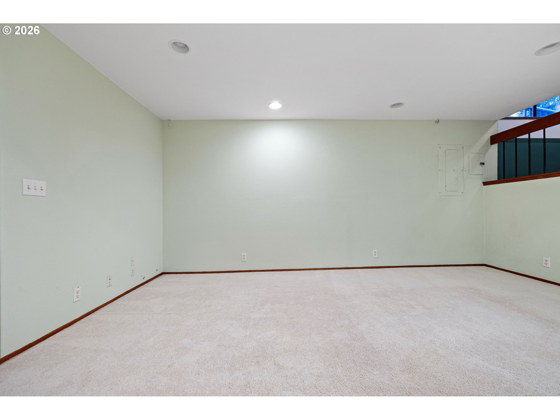 2854 Warren St Property Photo 37