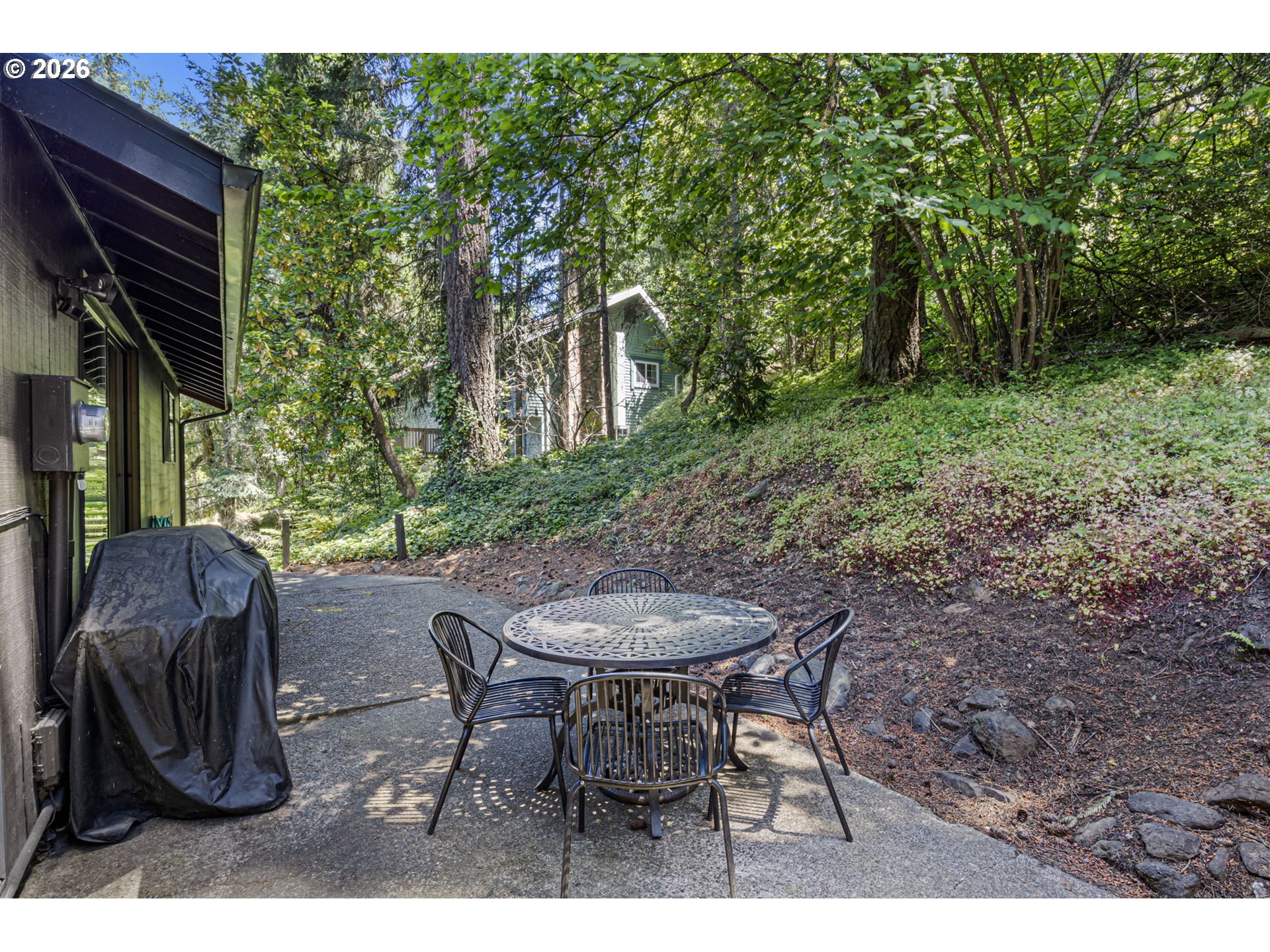 2854 Warren St Property Photo 40