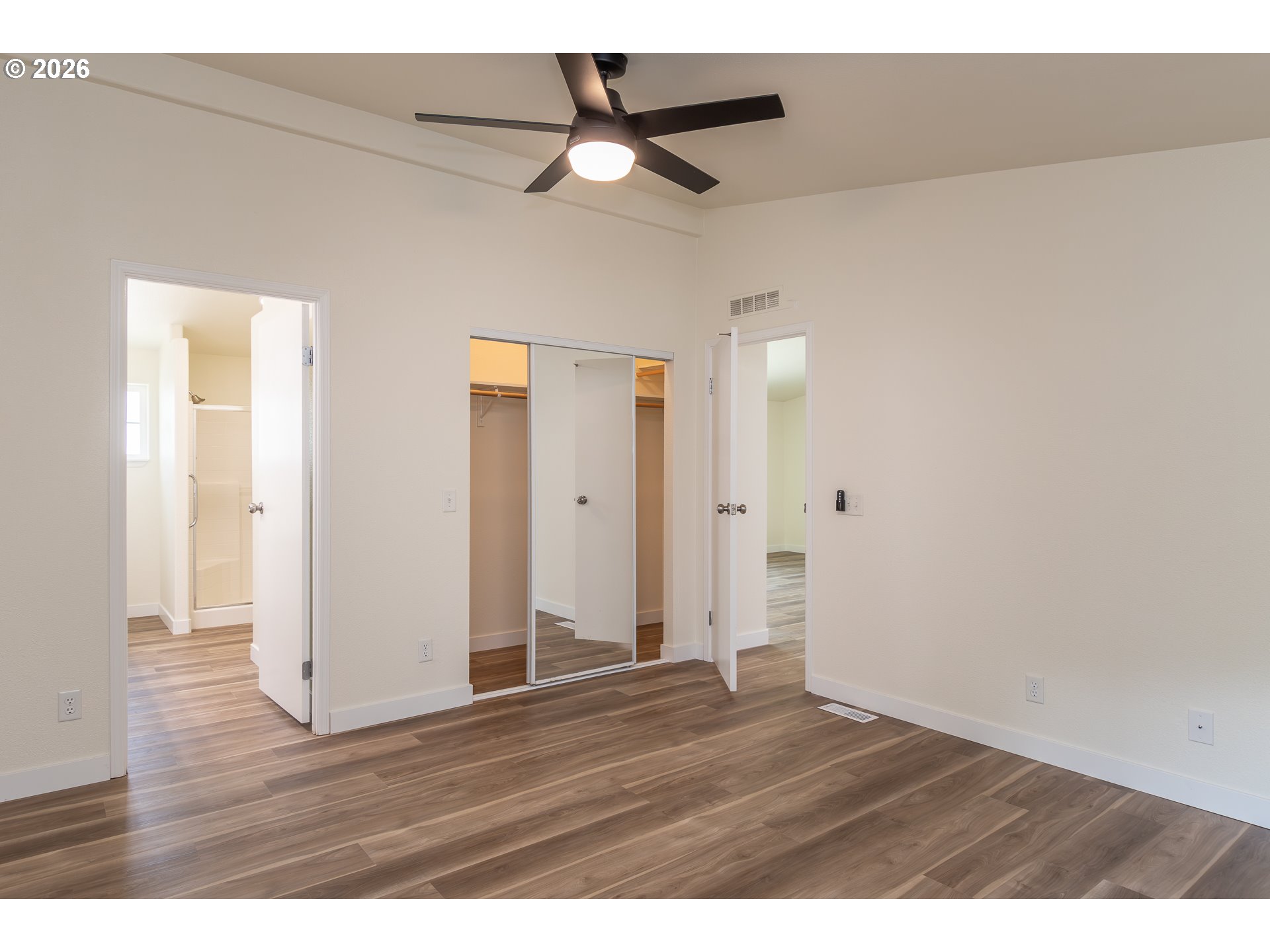 188 Samantha Way Property Photo 22