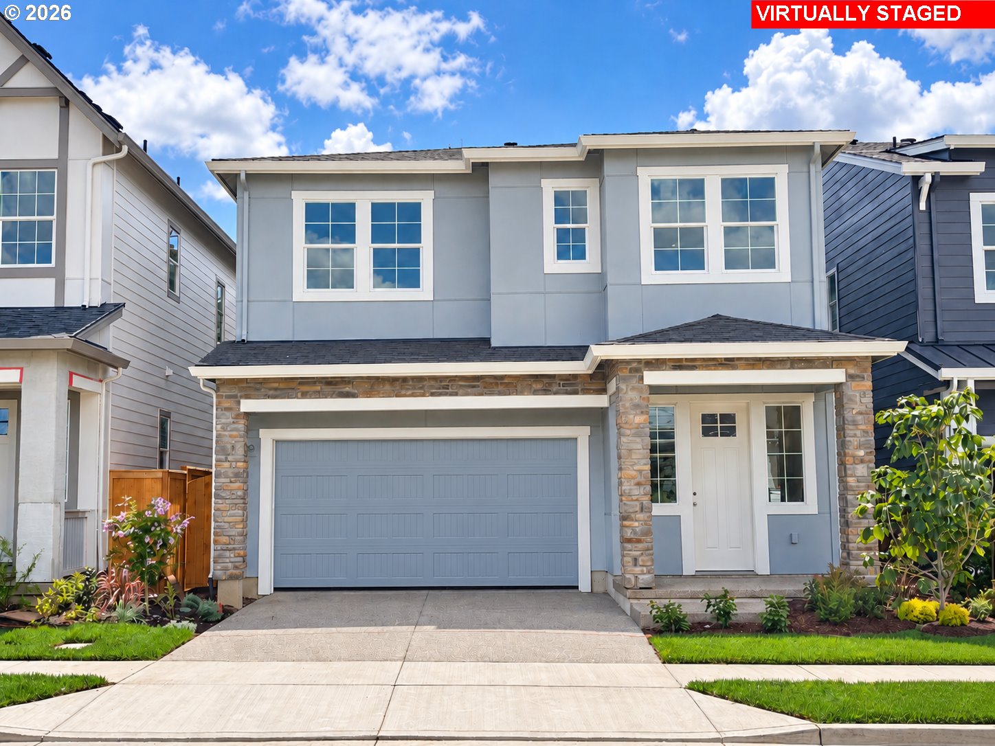 18090 SW Hoover LN Property Photo 1