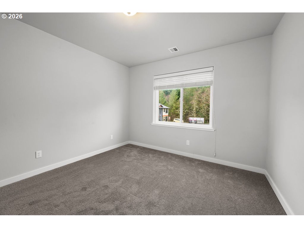 1524 Se Honeysuckle Loop Property Photo 28
