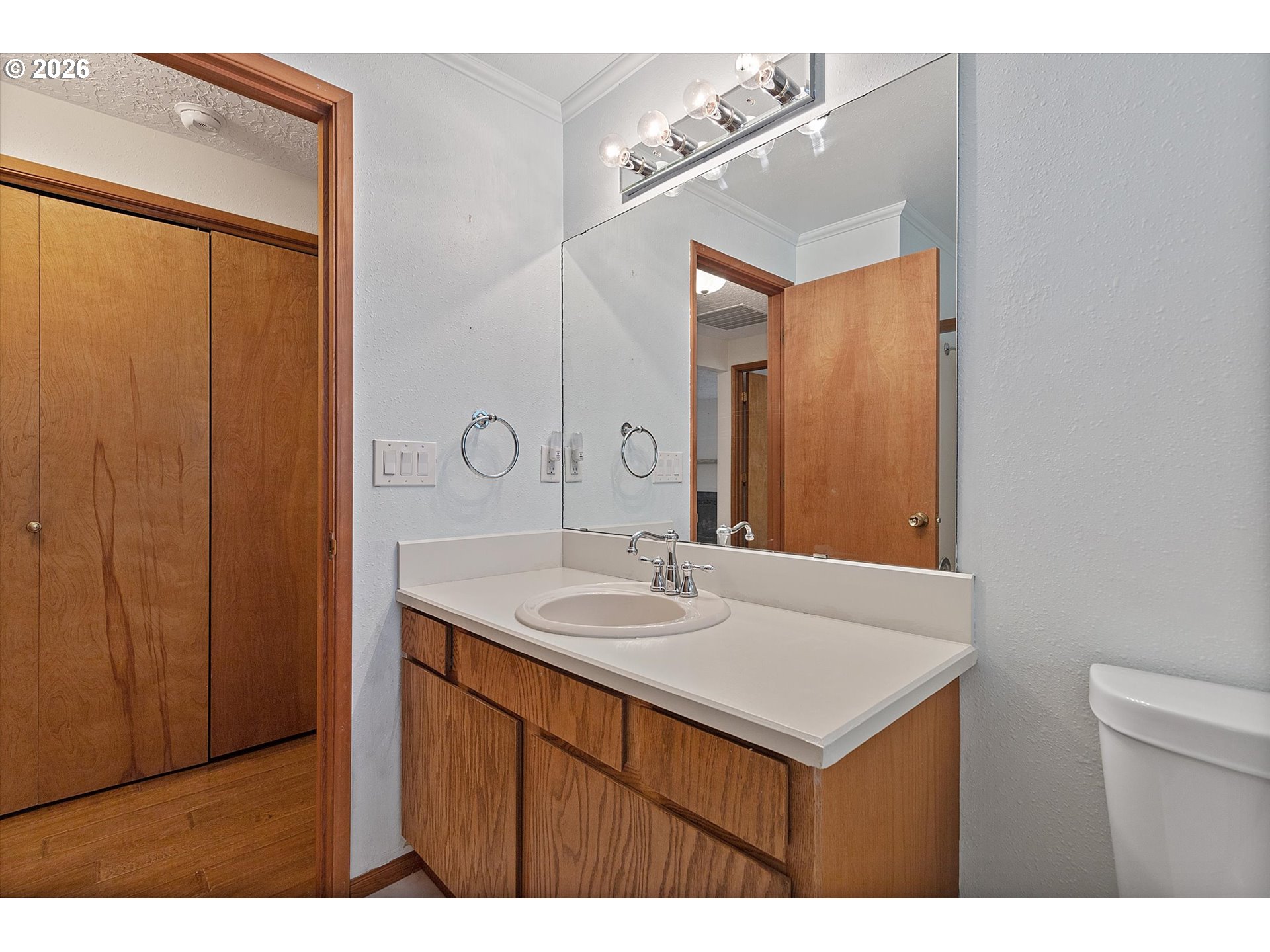 5740 Palisades Dr Property Photo 12