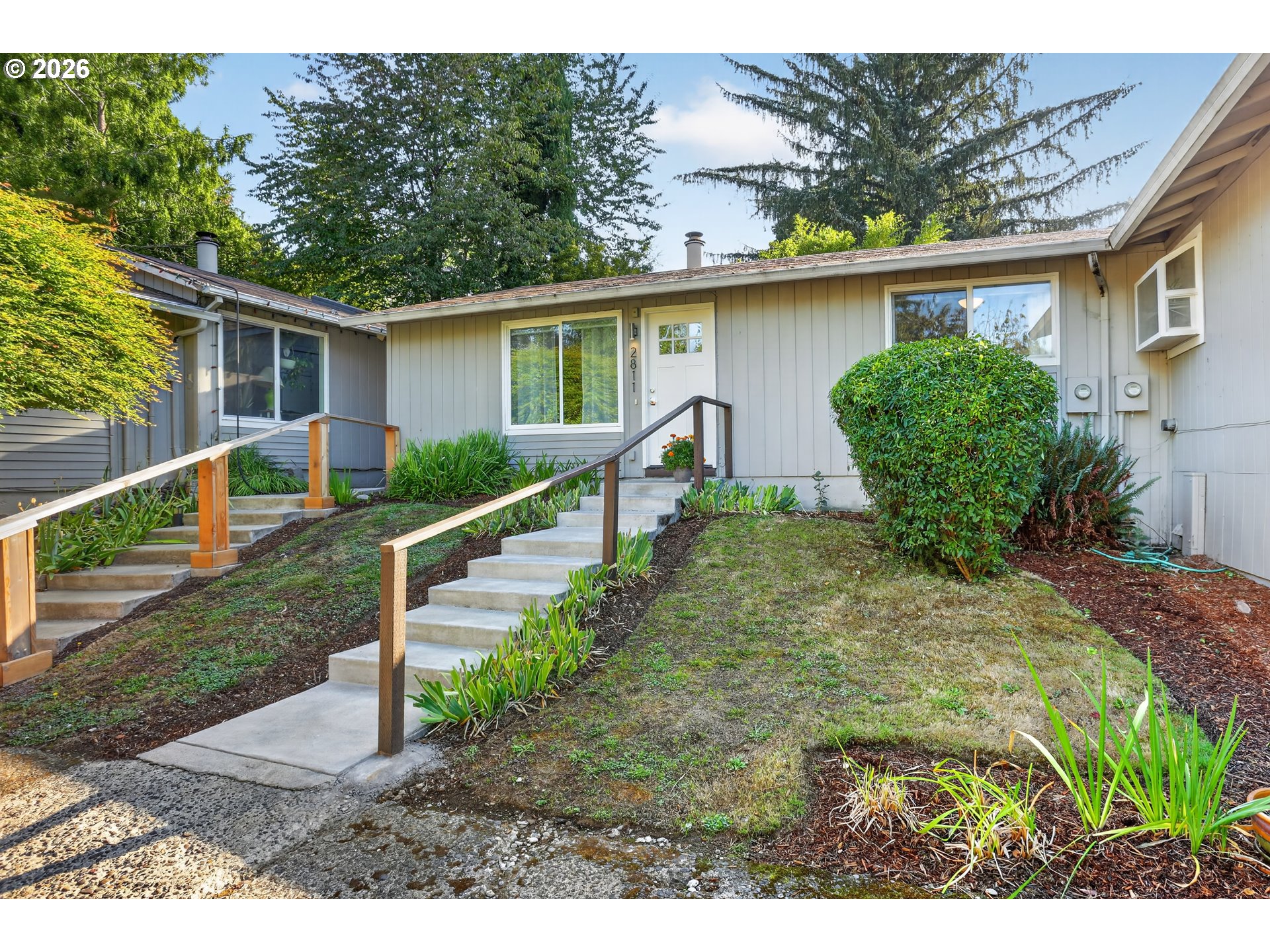 2811 Sw Spring Garden St Property Photo 1