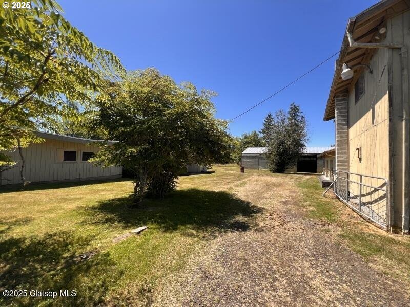 92768 Pearson Rd Property Photo 16