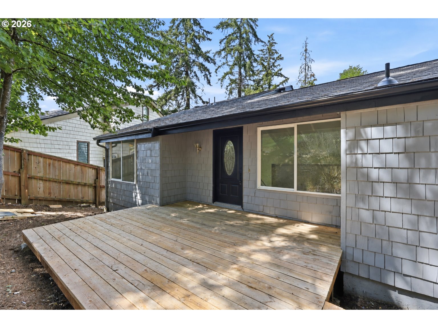 7048 Glacier Dr Property Photo 2