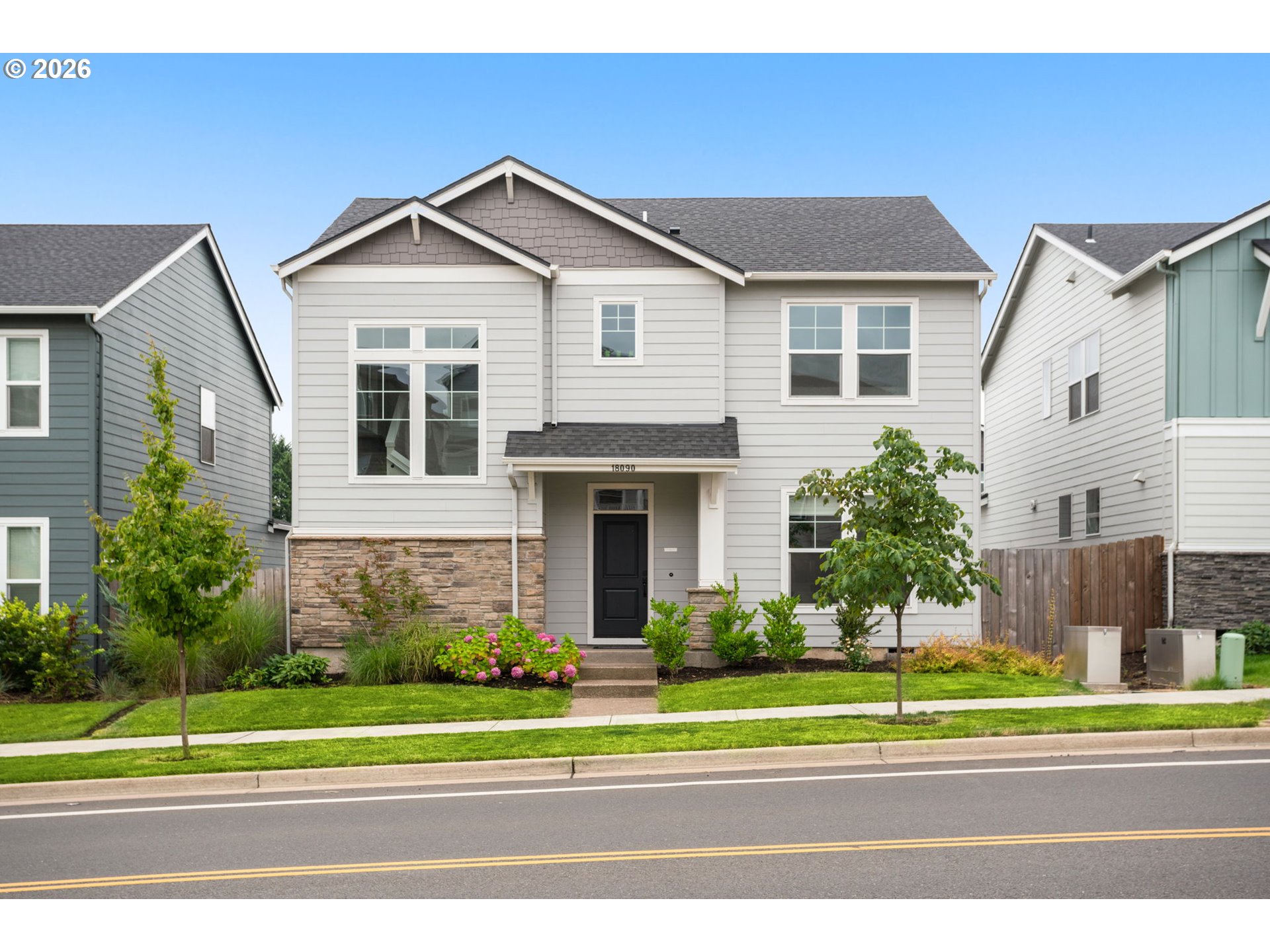 18090 SW BARROWS RD Property Photo 1