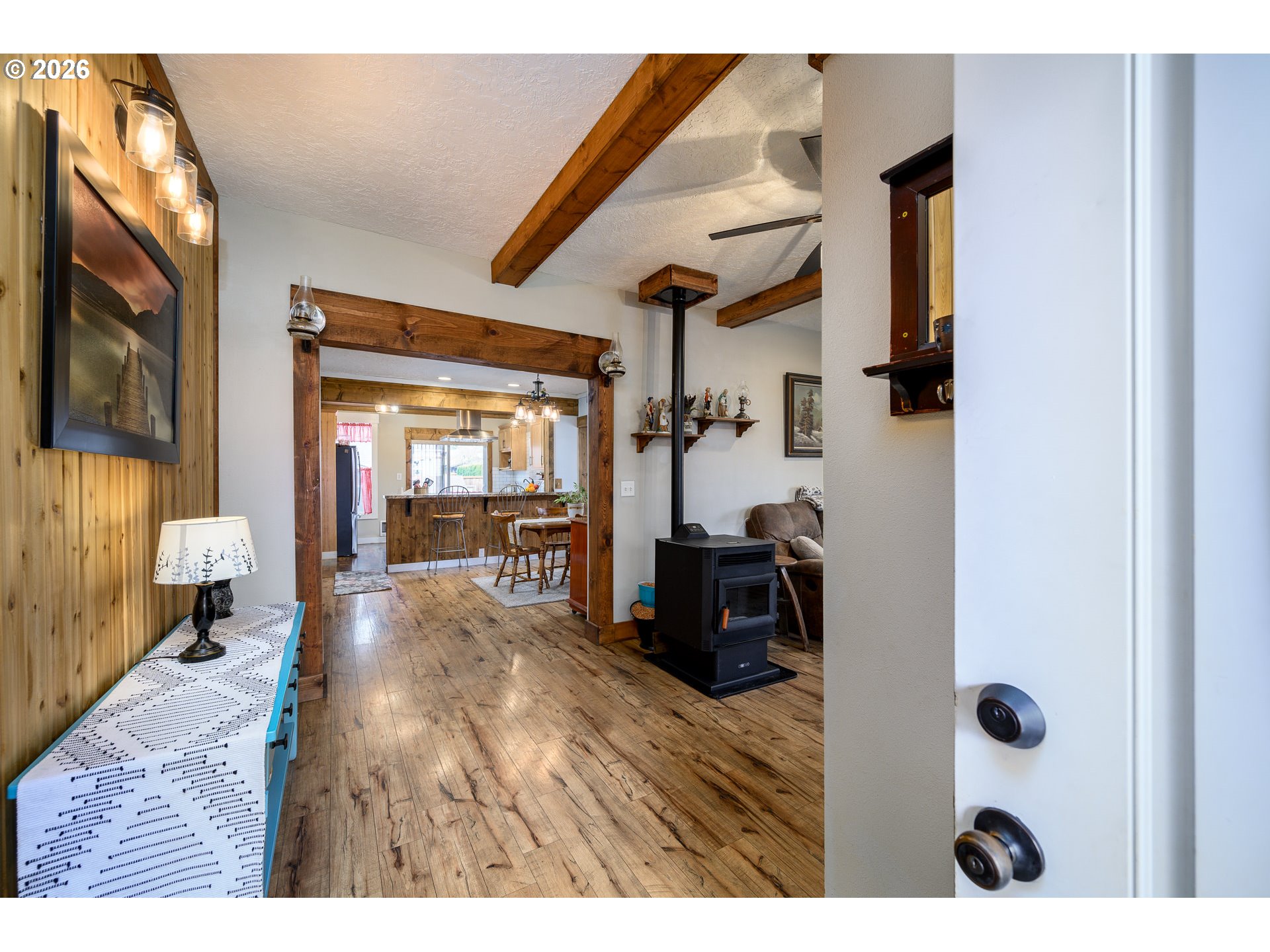 341 Nw 10th St Property Photo 6