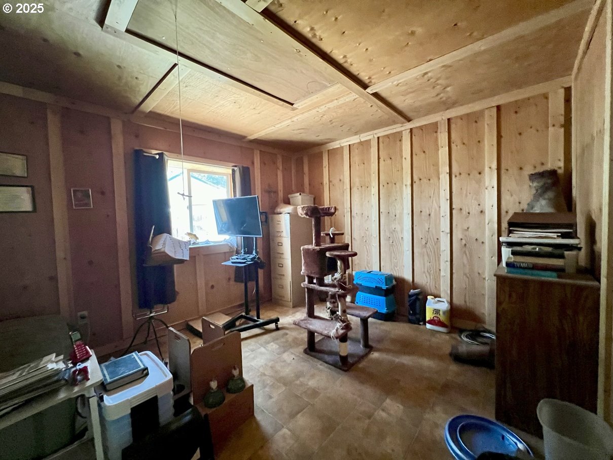 59654 River Canyon Rd Property Photo 14