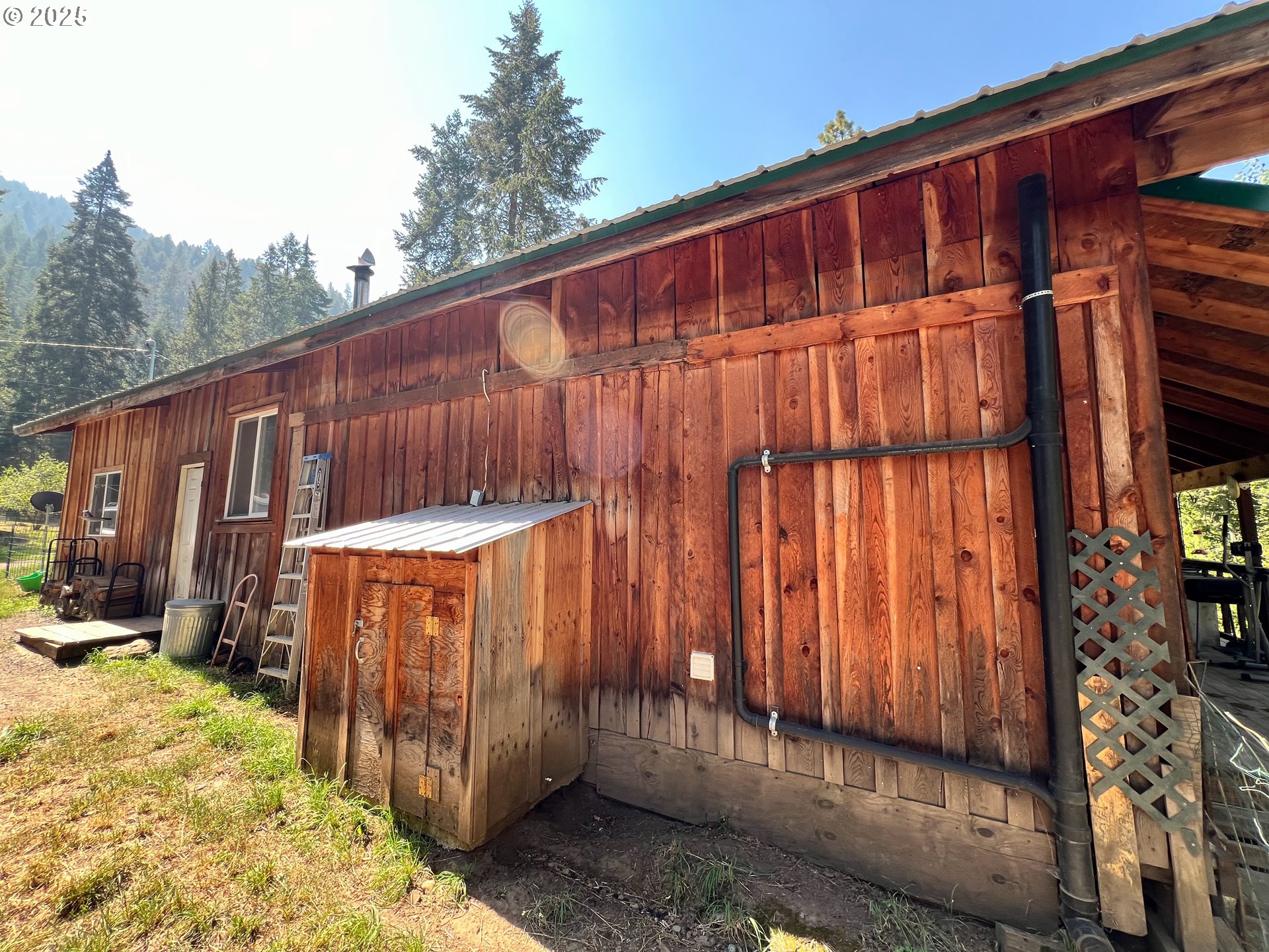 59654 River Canyon Rd Property Photo 17