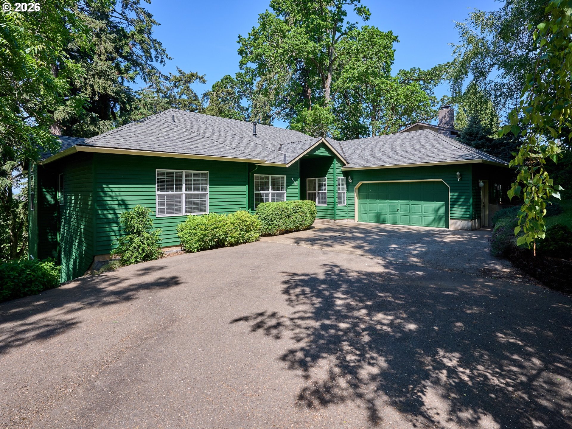 238 Rock St Property Photo 1