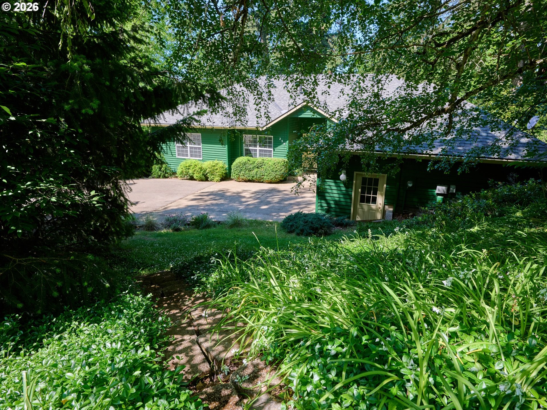 238 Rock St Property Photo 34
