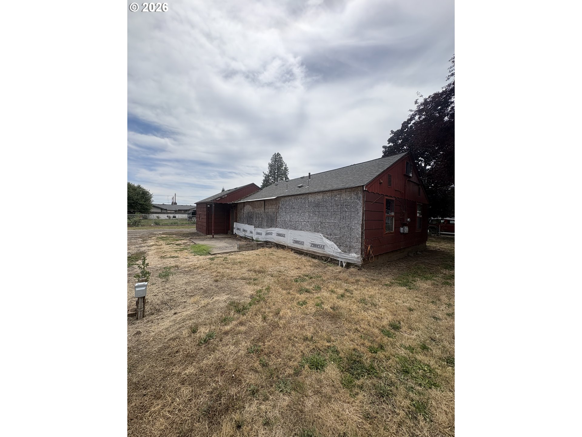 1235 Jay St Property Photo 11