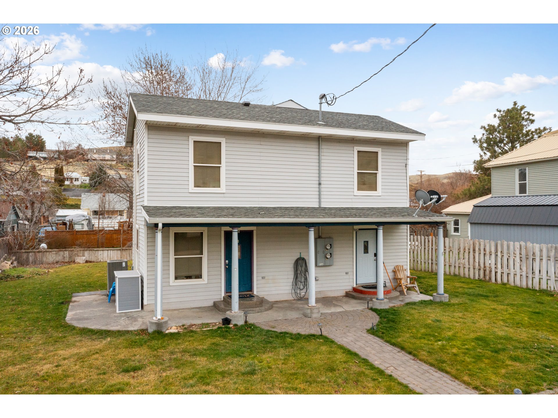 140 S CHASE ST Property Photo 1