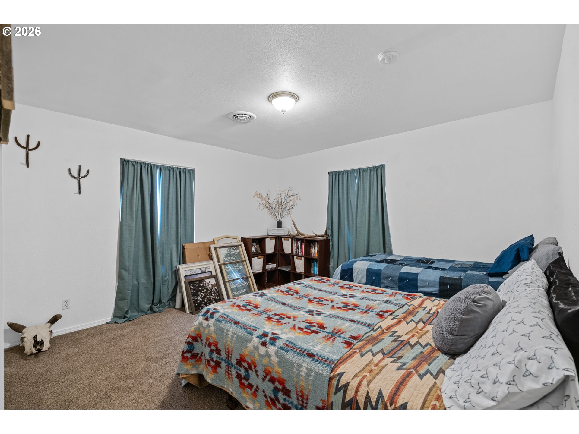 140 S Chase St Property Photo 12