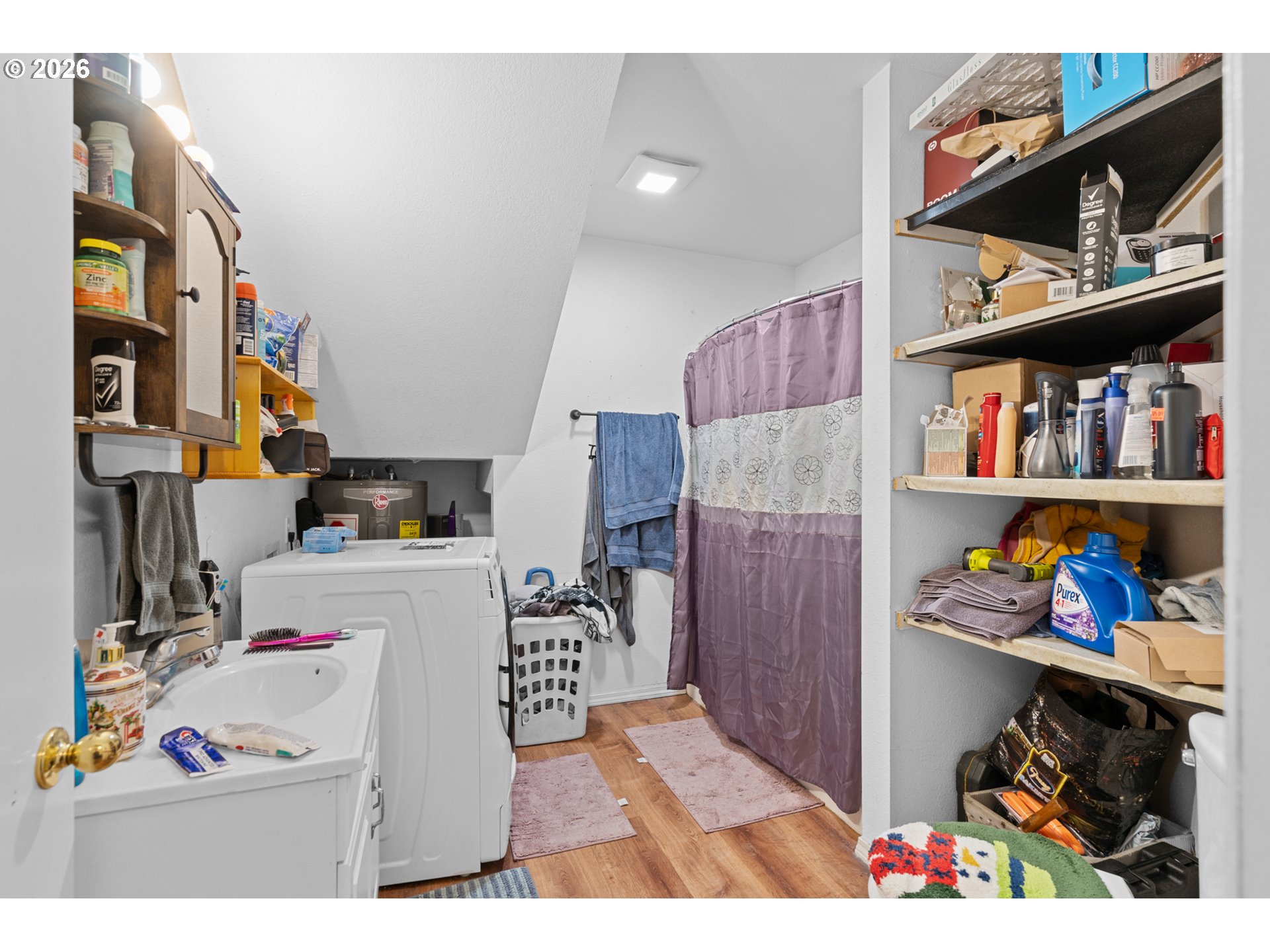 140 S Chase St Property Photo 21