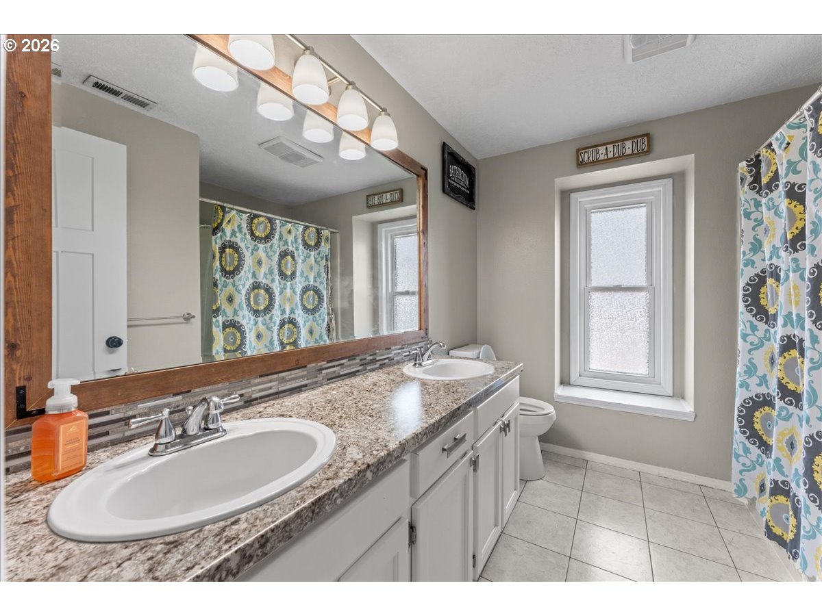 6695 Mcleod Ln Ne Property Photo 34