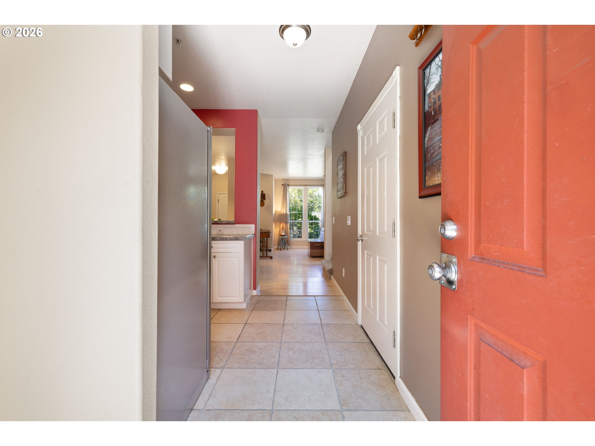 1048 Nw Burnside Rd Property Photo 18