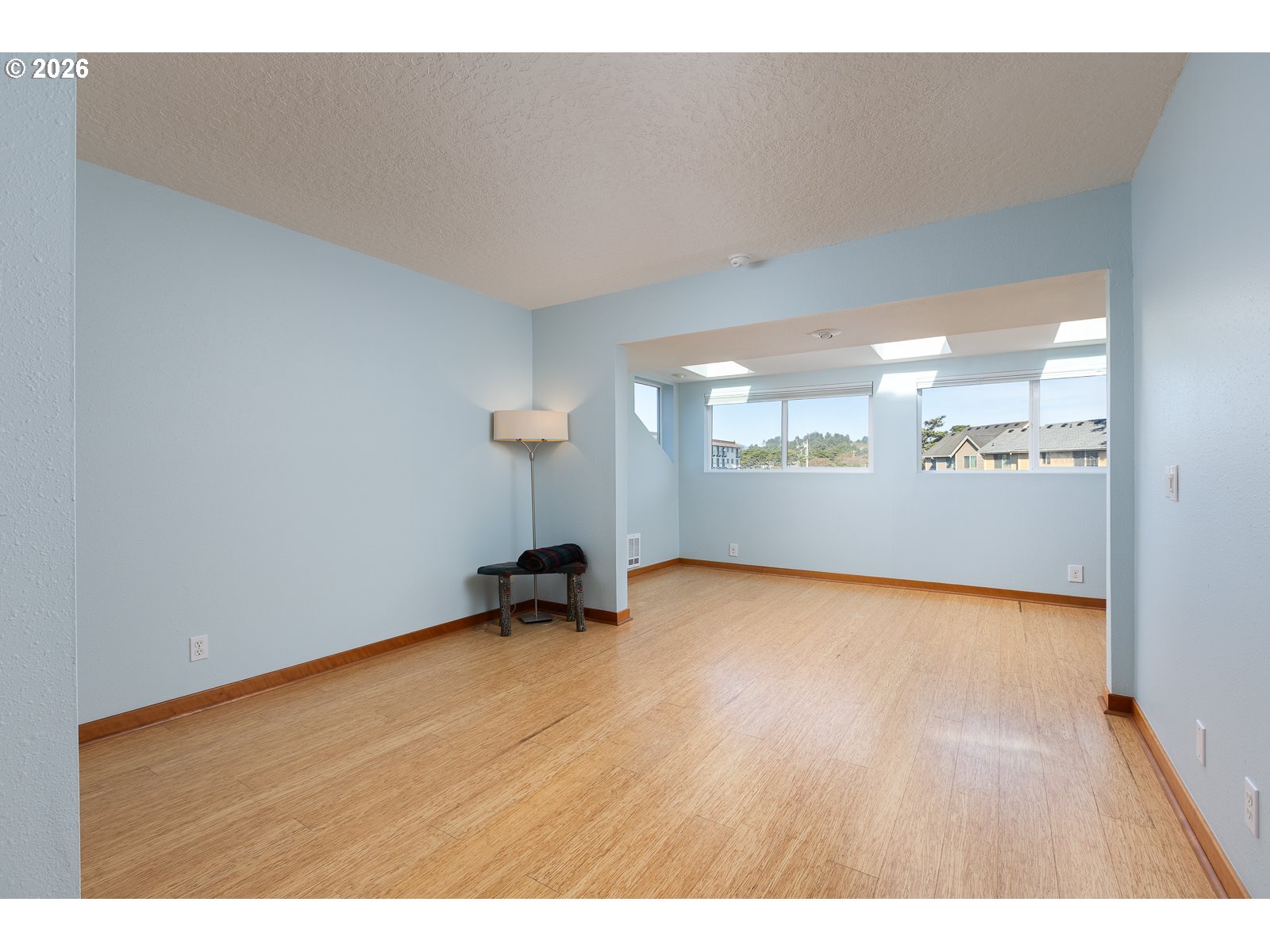 180 Se Highway 101 17 Property Photo 14
