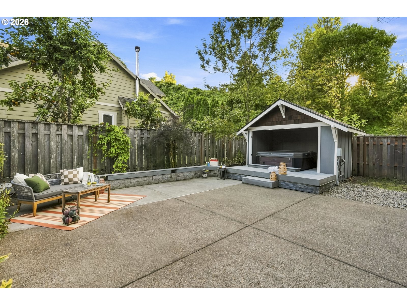2620 Sw Texas St Property Photo 44