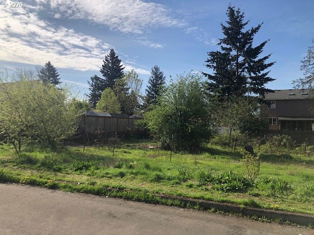 Bybee Blvd Property Photo 4