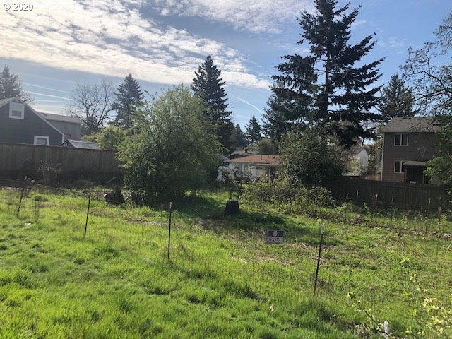 Bybee Blvd Property Photo 5