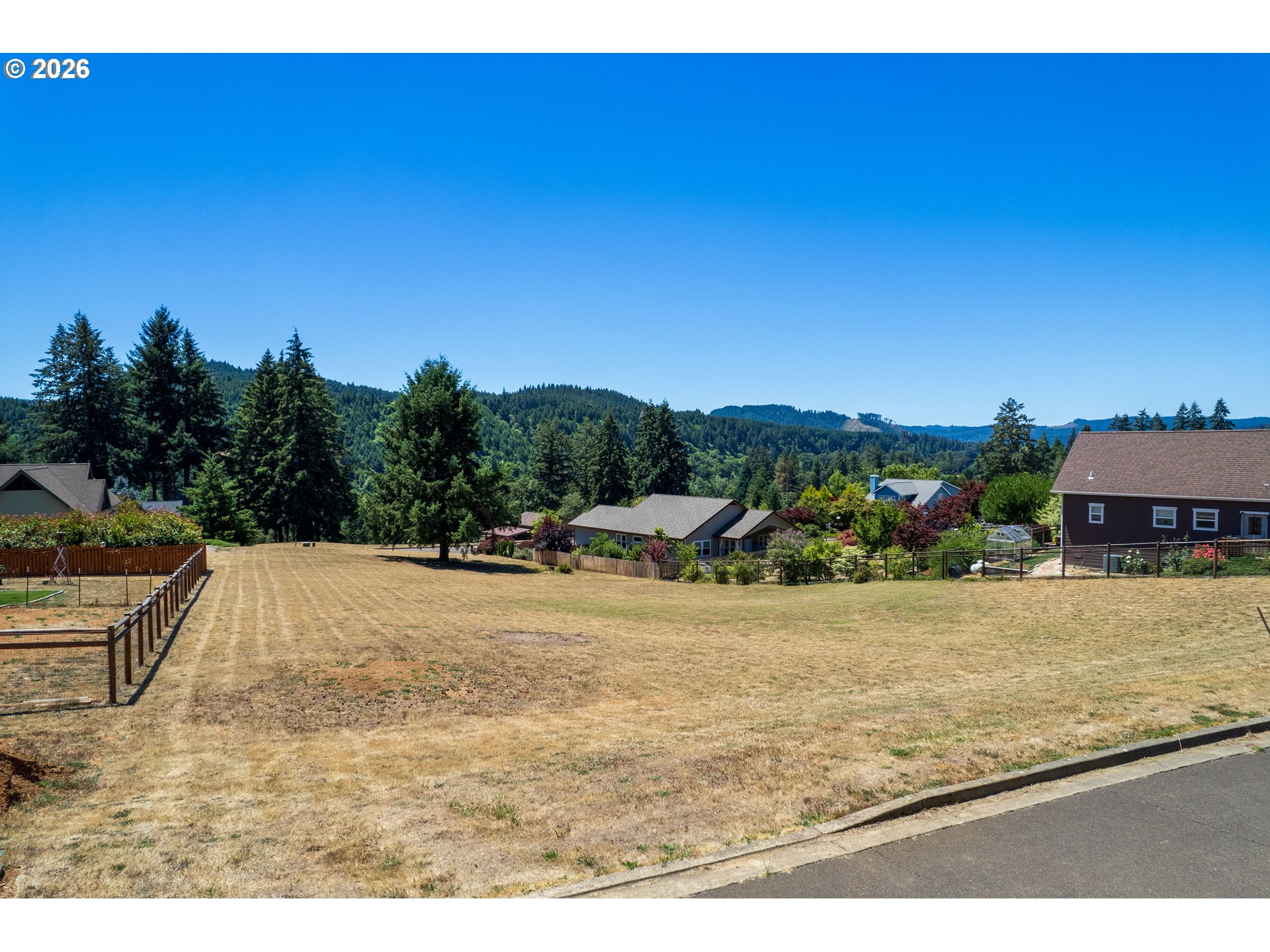 924 C St Property Photo 2