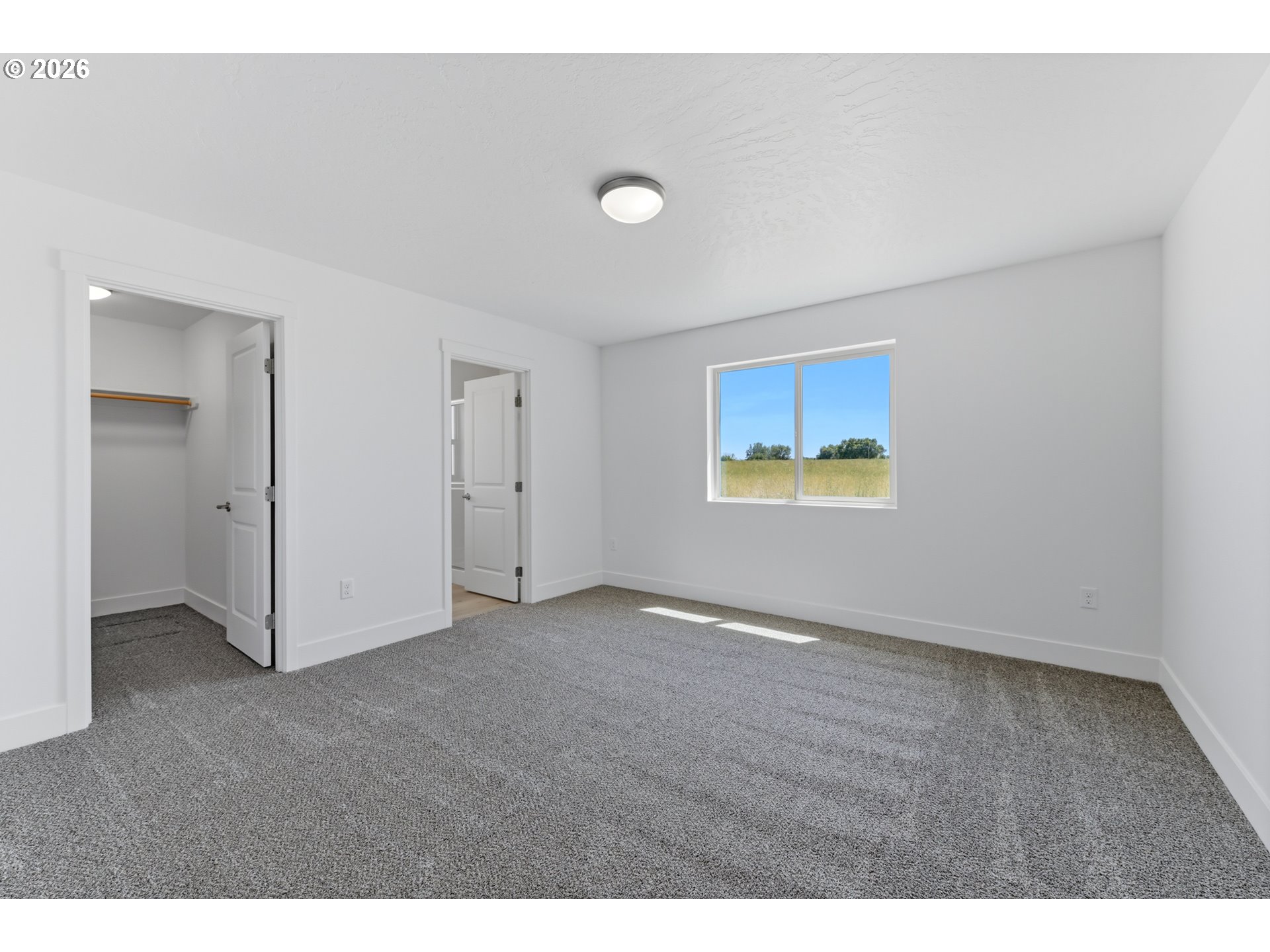 219 Sw Sparrow St Property Photo 21