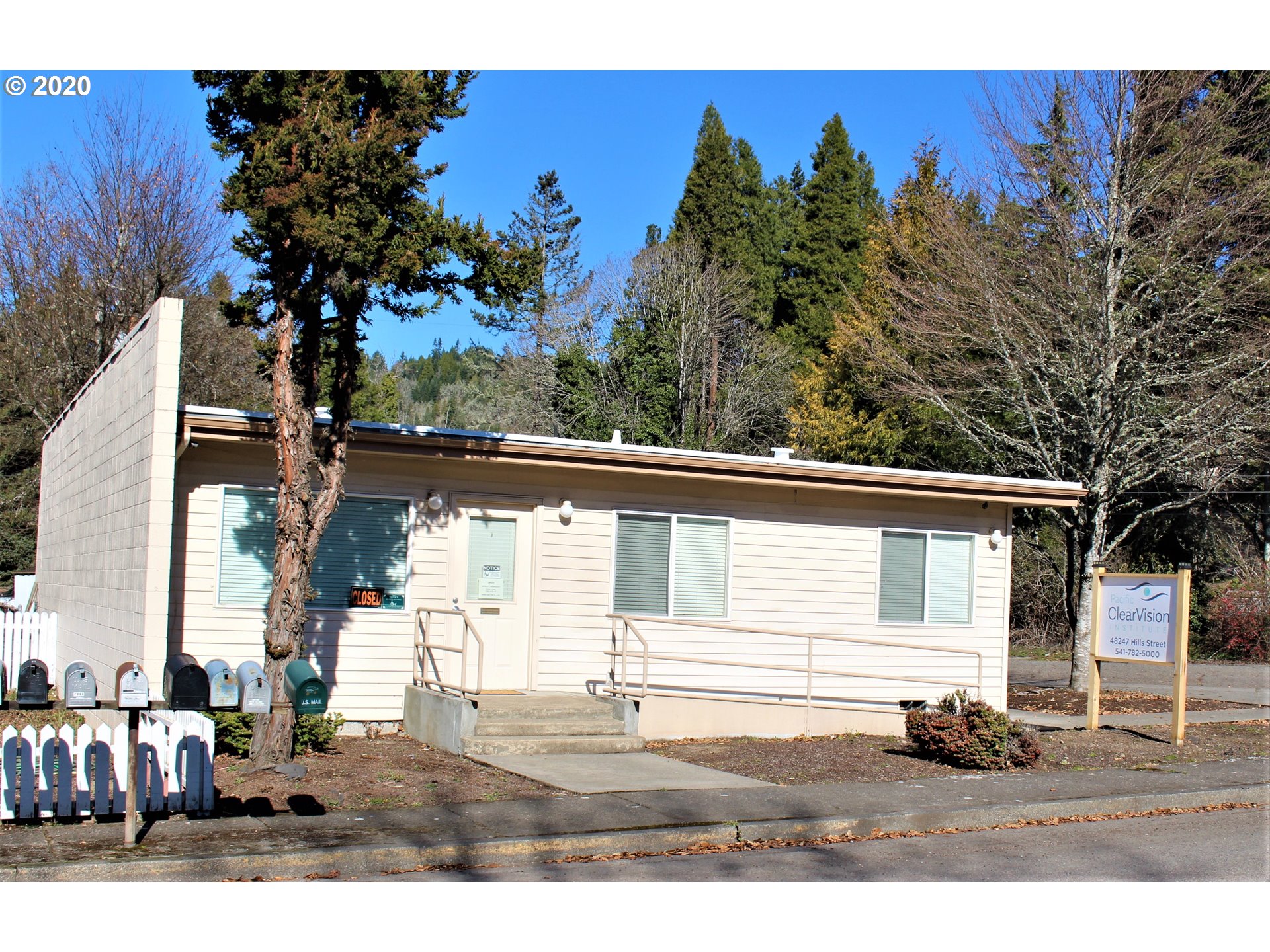 48247 HILLS ST Property Photo 1