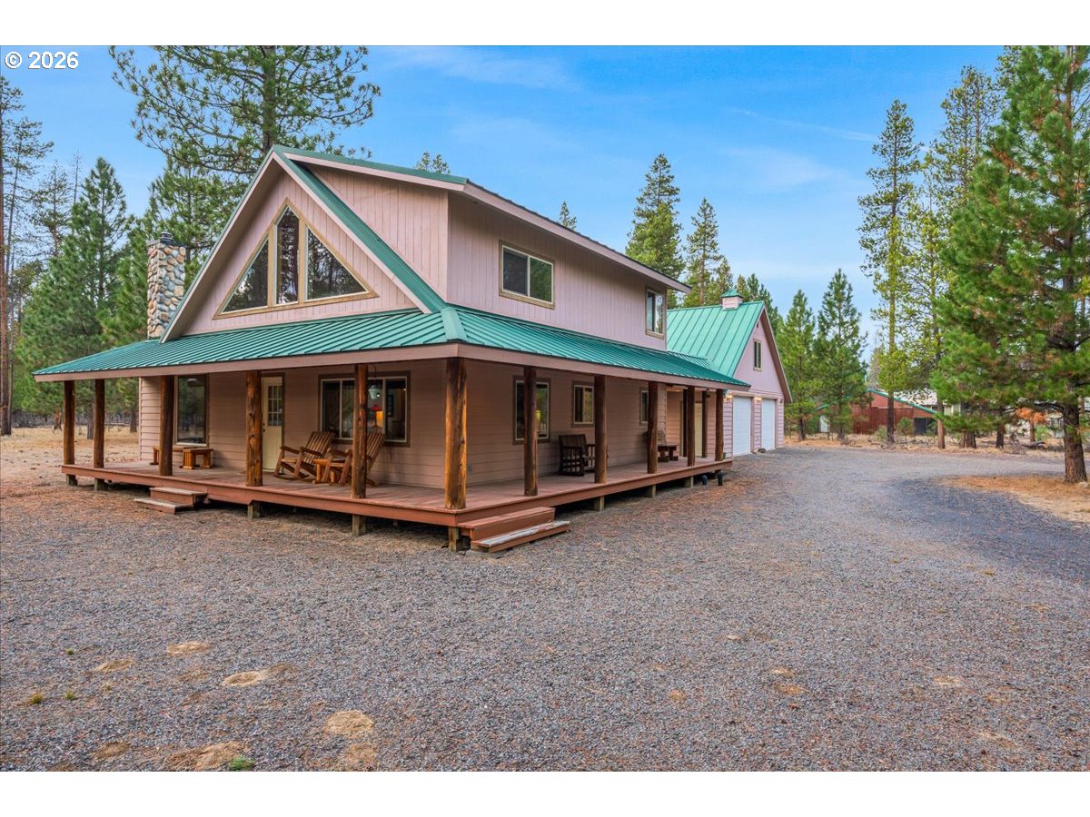 152038 Conestoga Rd Property Photo 1
