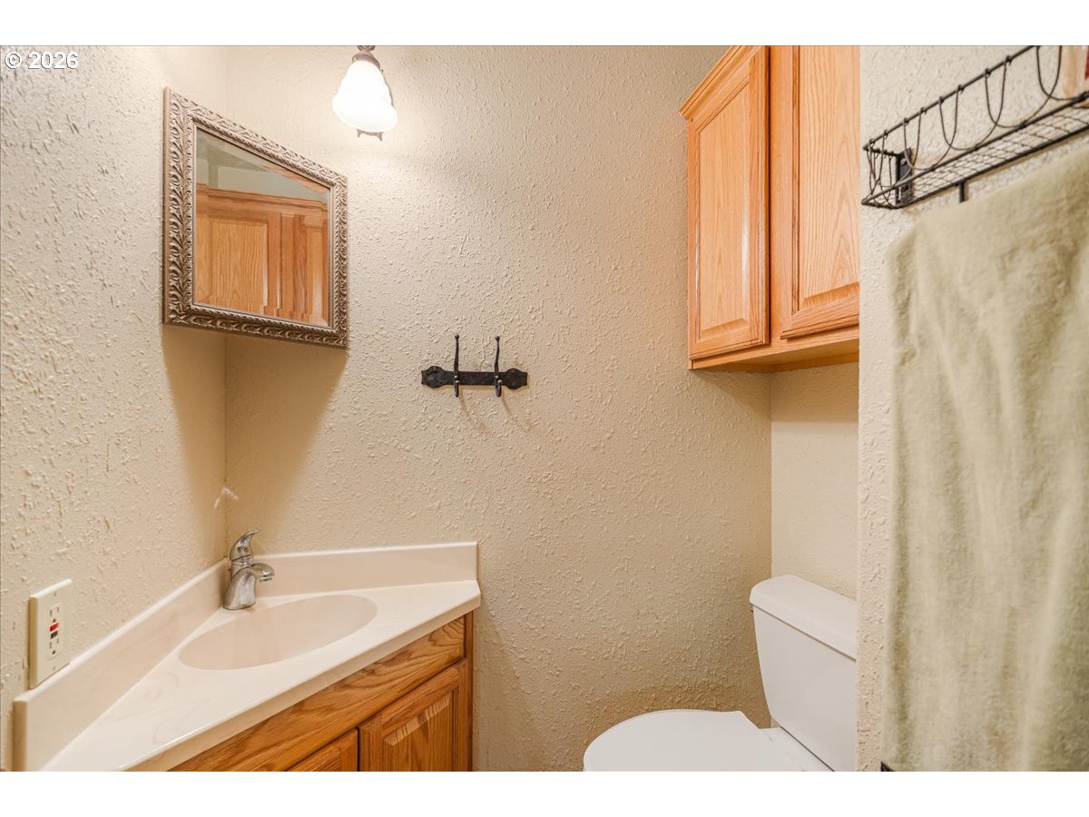 152038 Conestoga Rd Property Photo 23