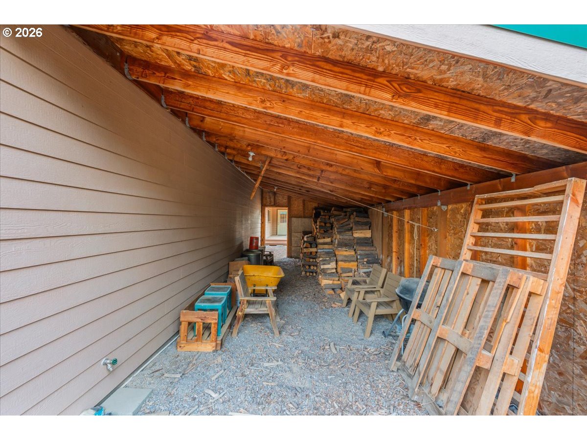 152038 Conestoga Rd Property Photo 29