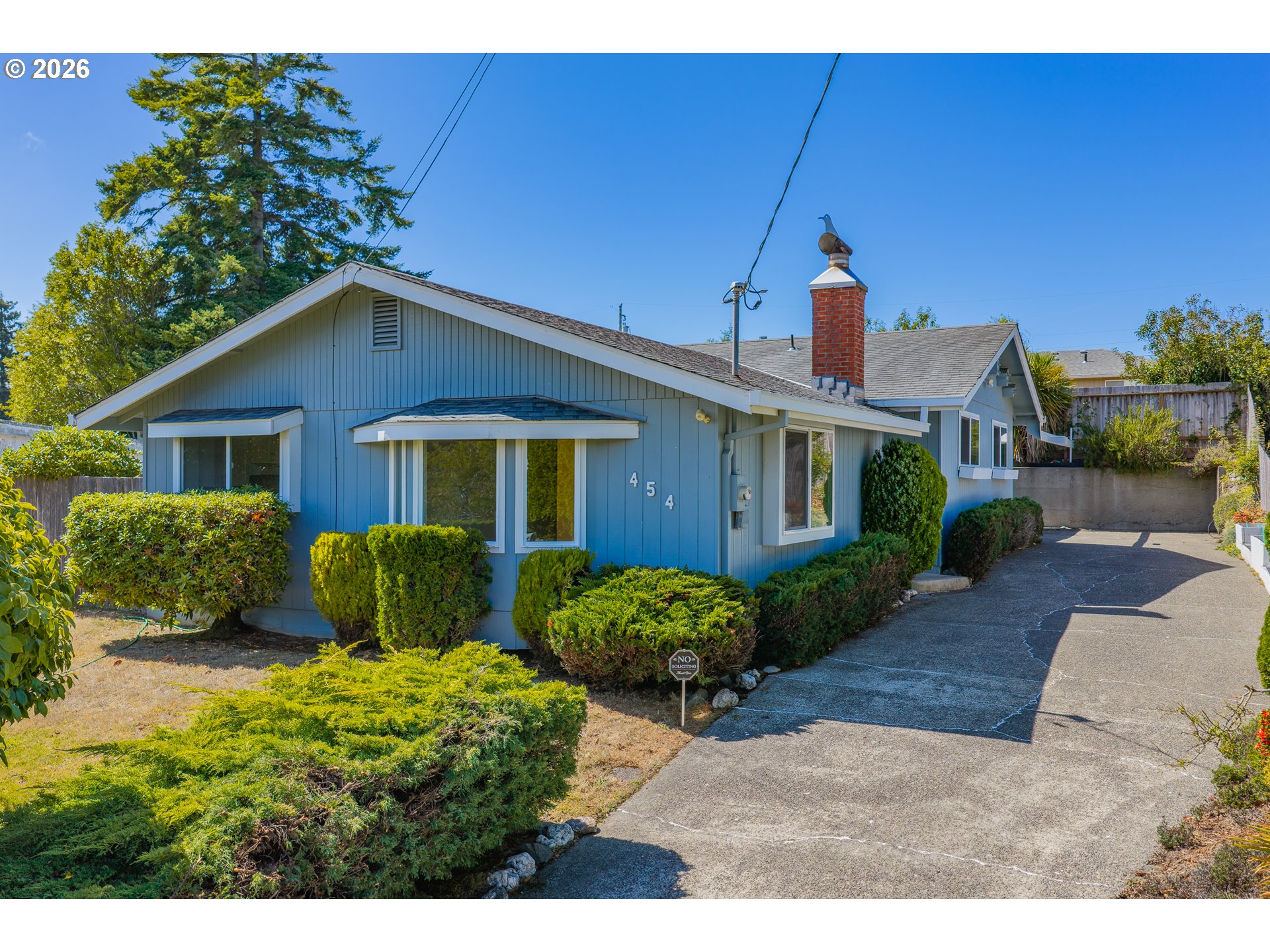 454 MERRILL ST Property Photo 1