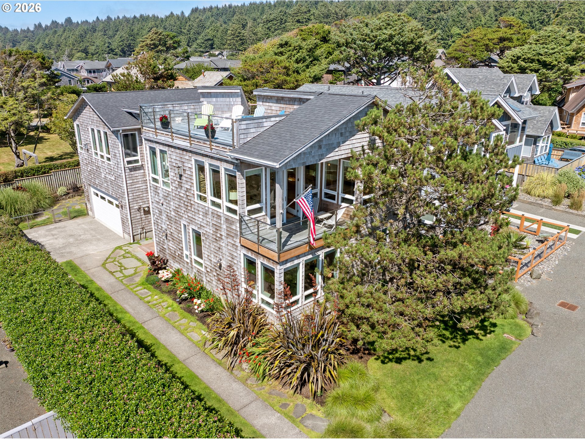 164 Fernwood St Property Photo 1