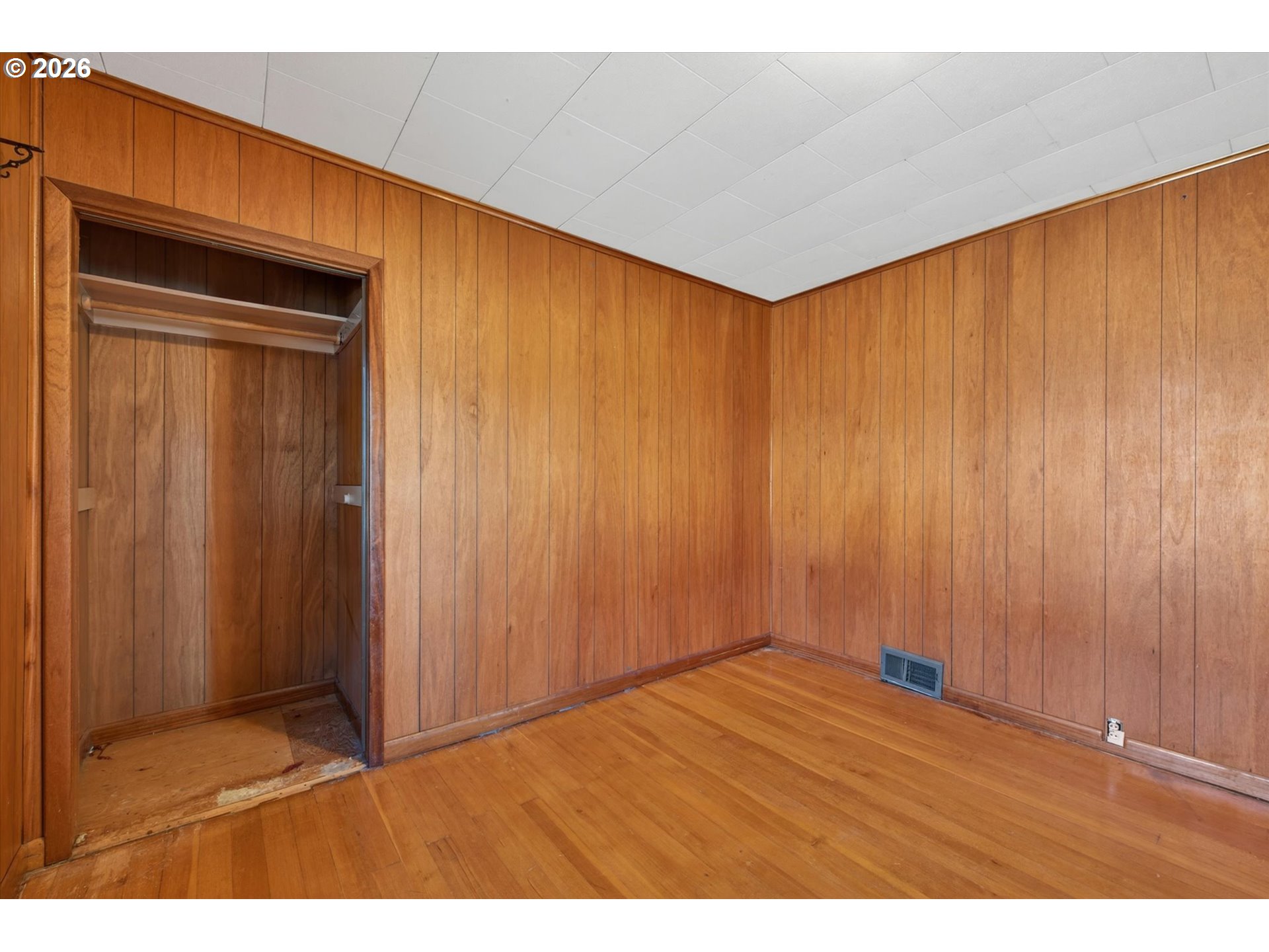 1235 Valley Ave Property Photo 11