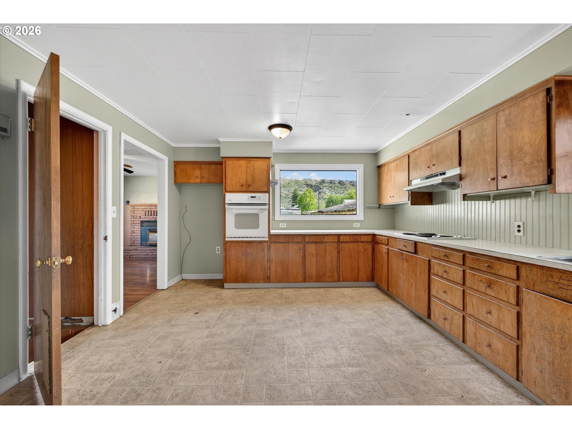 1235 Valley Ave Property Photo 12