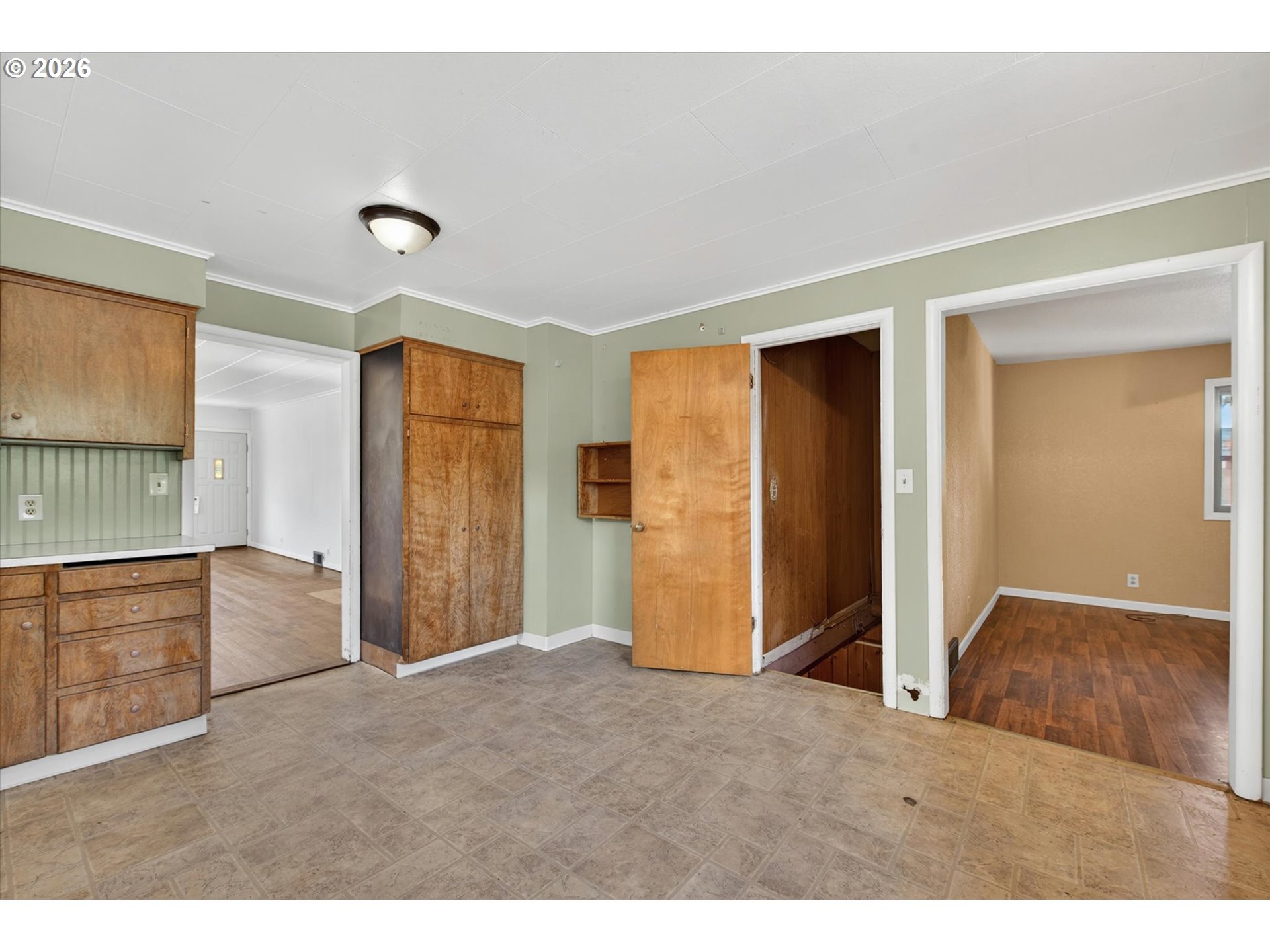 1235 Valley Ave Property Photo 14