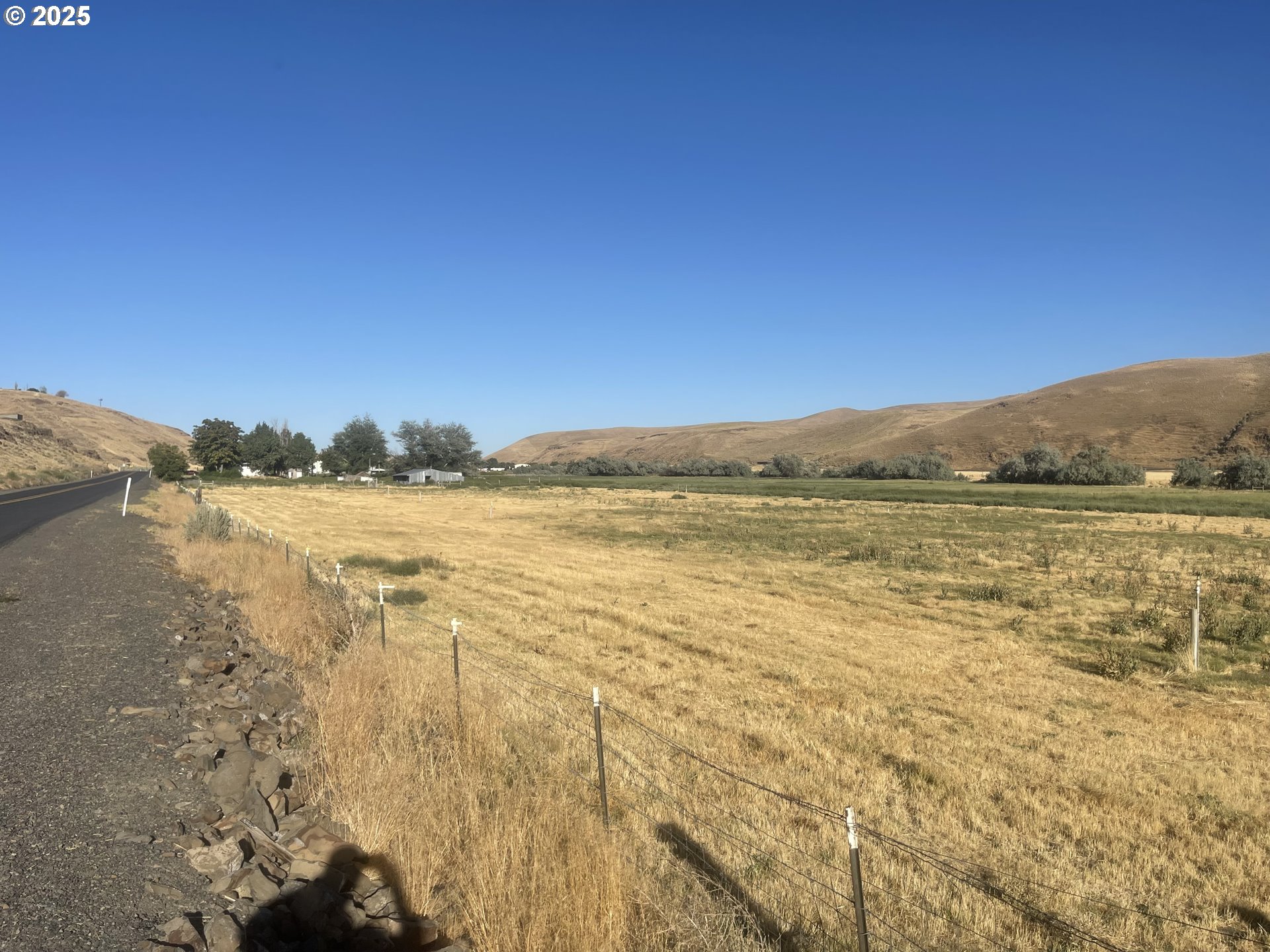 62886 Highway 74 Property Photo 3