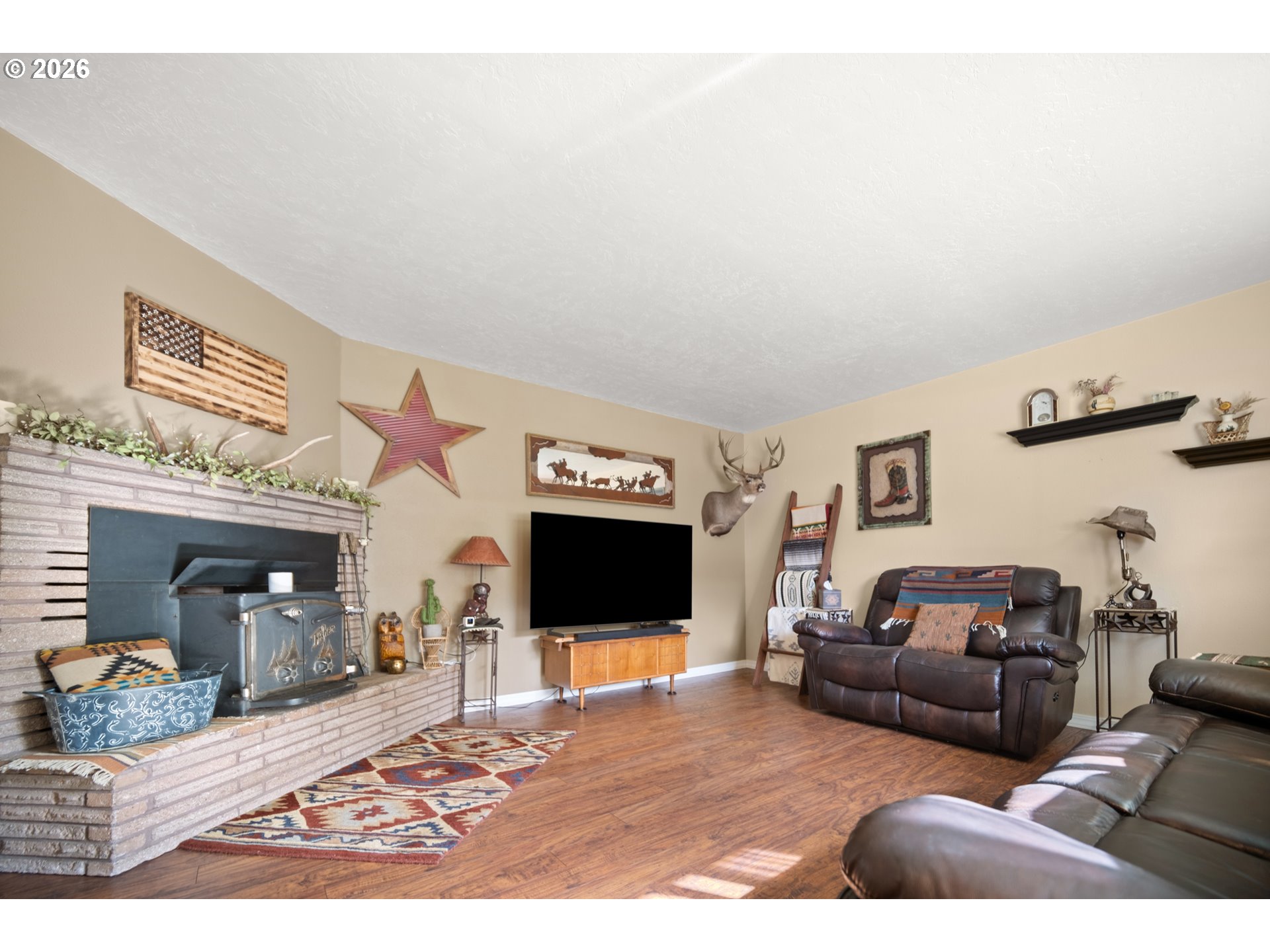 95 Cedar St Property Photo 5