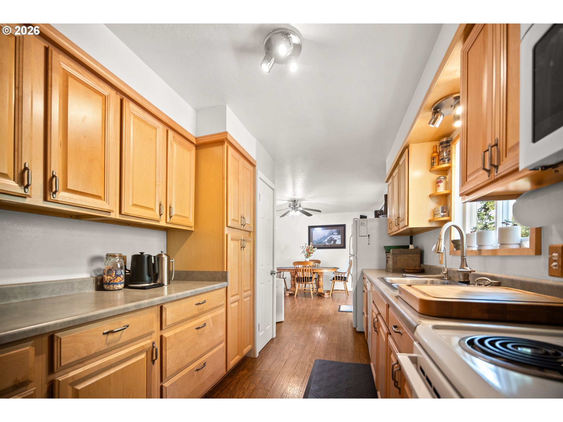 95 Cedar St Property Photo 8